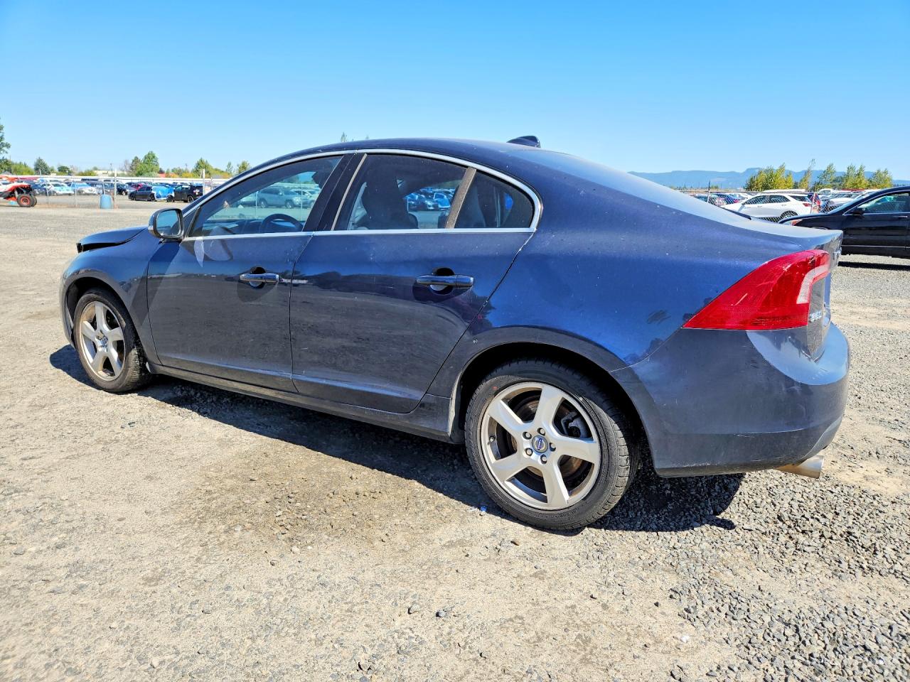 2013 VOLVO S60 T5 — снимка 2