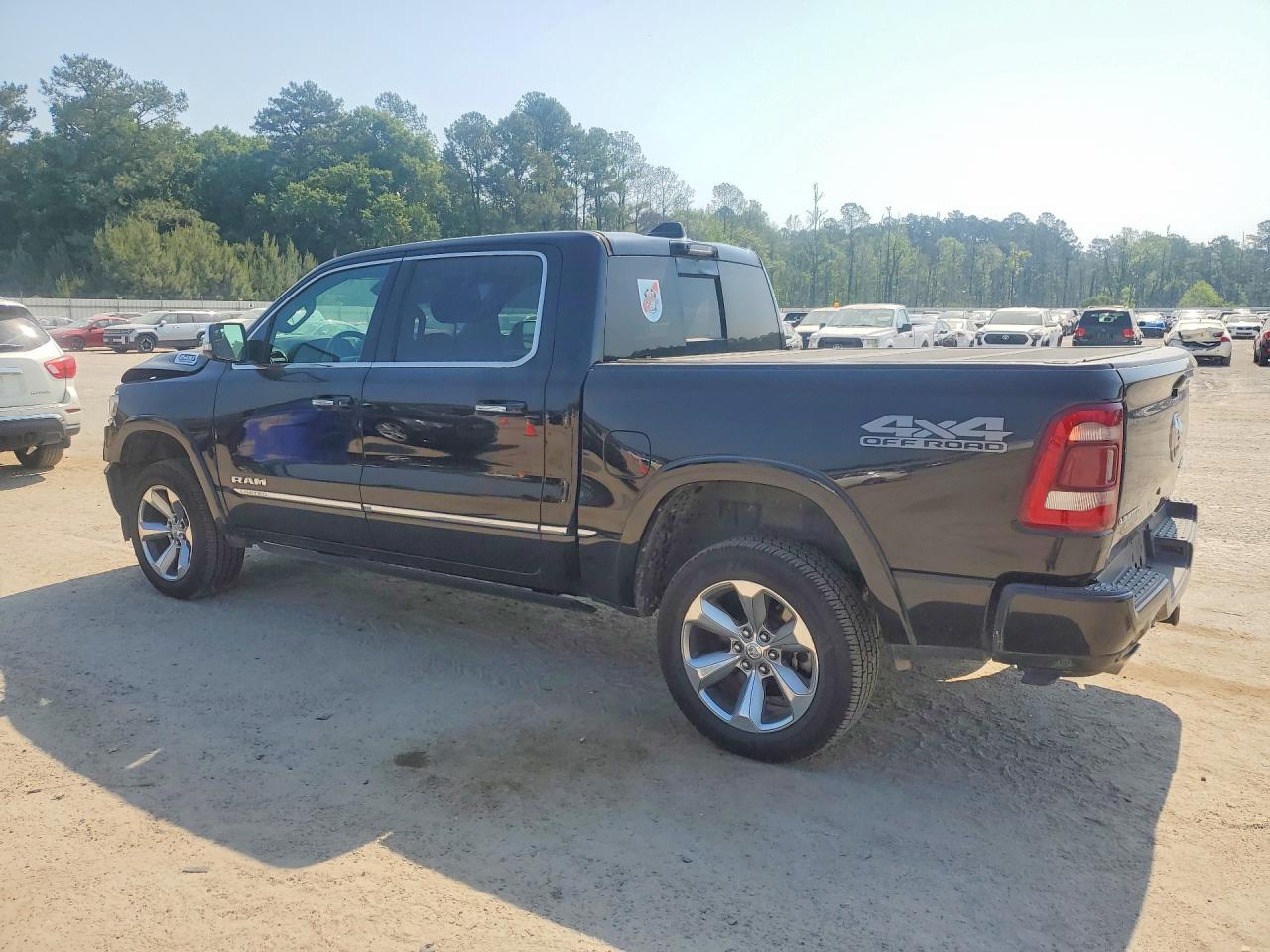 2022 RAM 1500 LIMITED — снимка 2