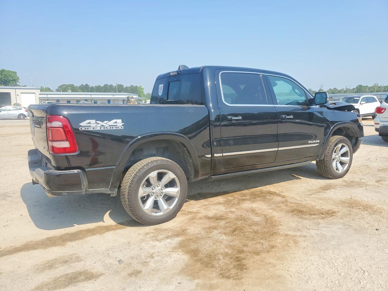 2022 RAM 1500 LIMITED — снимка 3