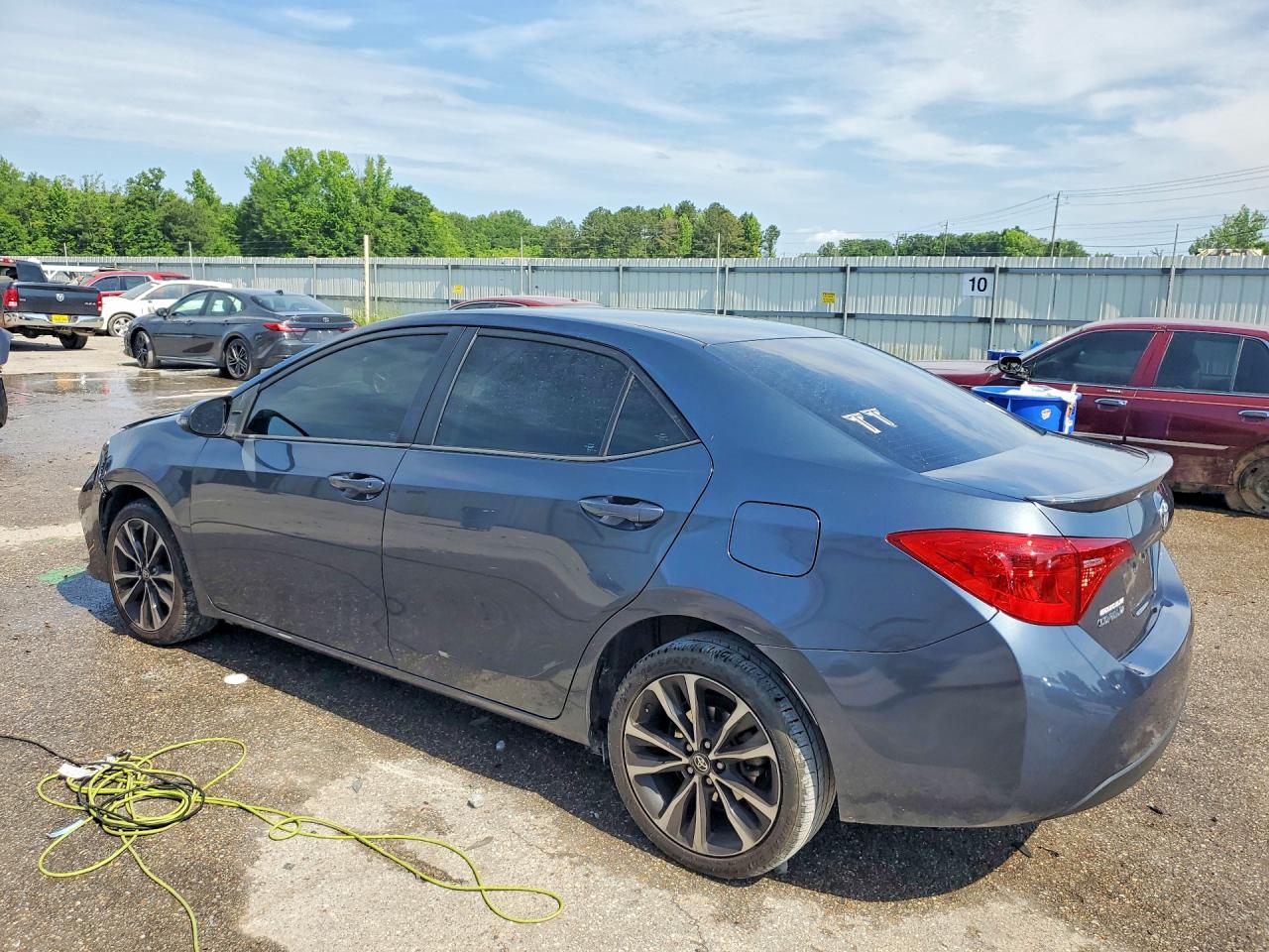 2019 TOYOTA COROLLA SE — снимка 2