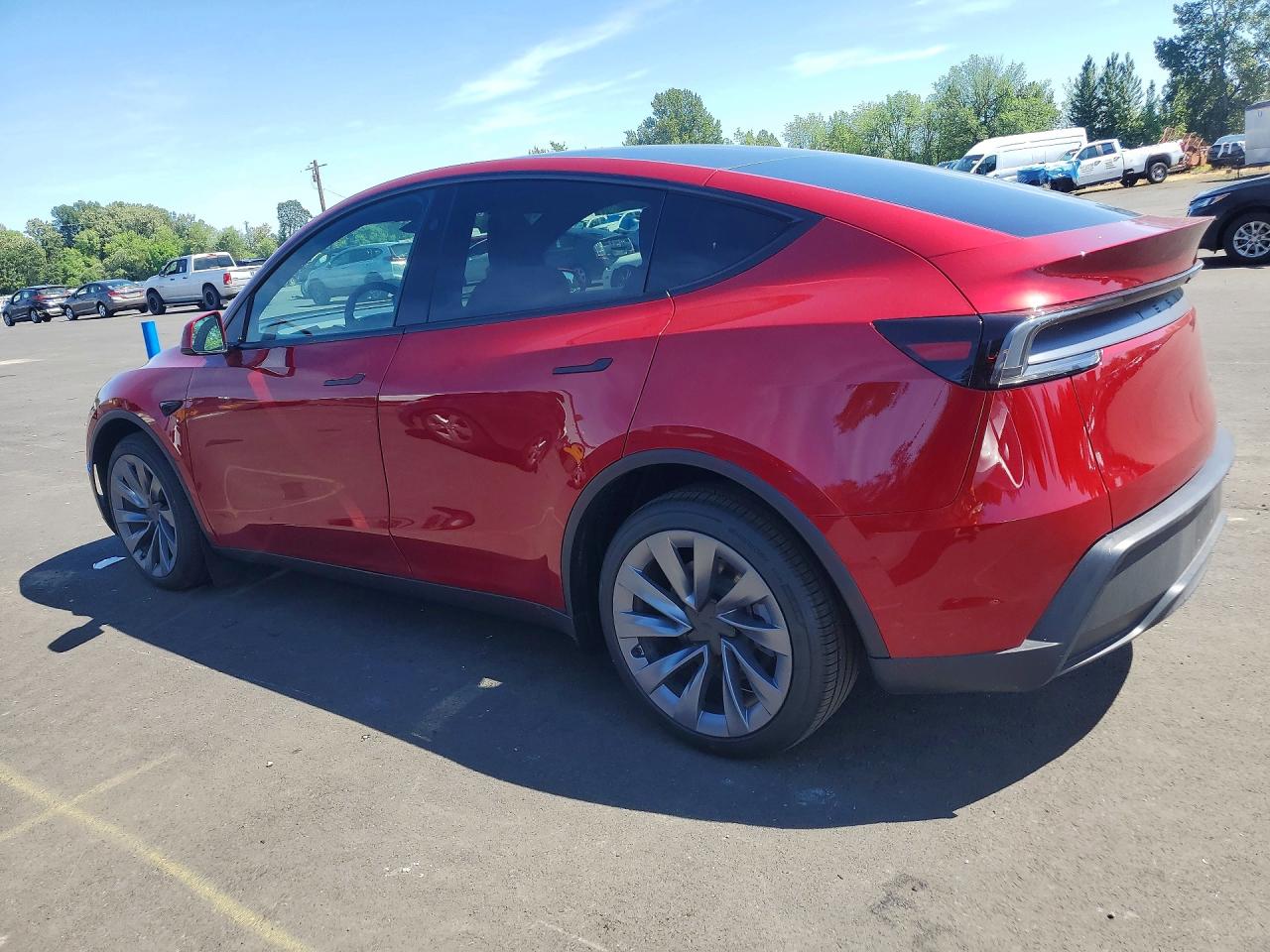 2026 TESLA MODEL Y — снимка 2