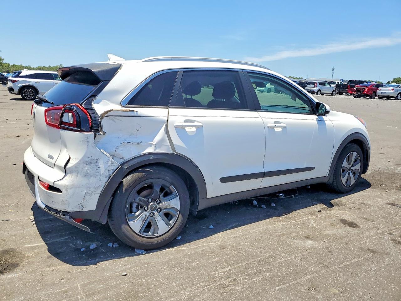 2019 KIA NIRO EX — снимка 3