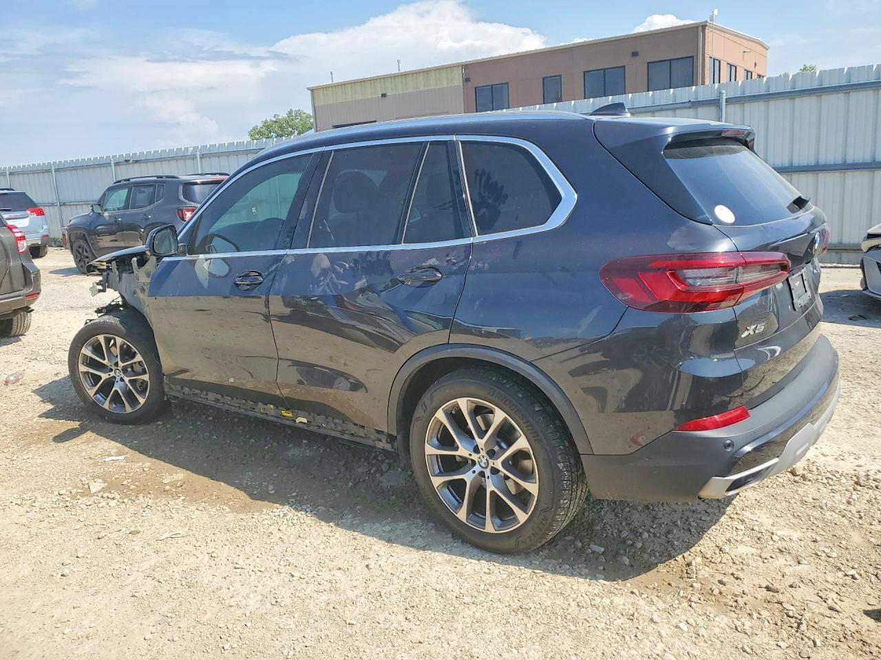 2021 BMW X5 XDRIVE40I — снимка 2