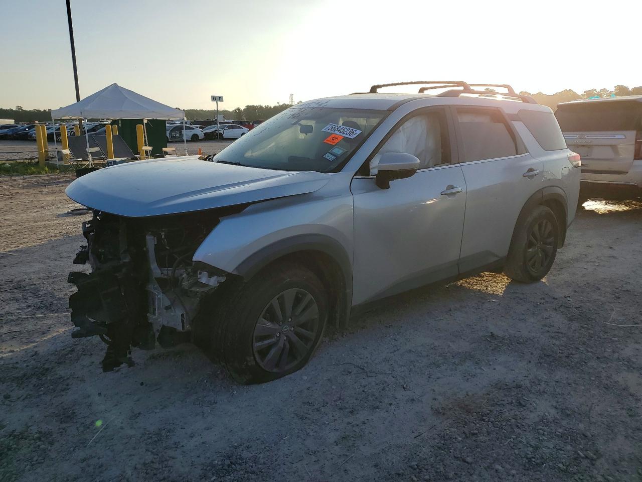 2022 NISSAN PATHFINDER SV