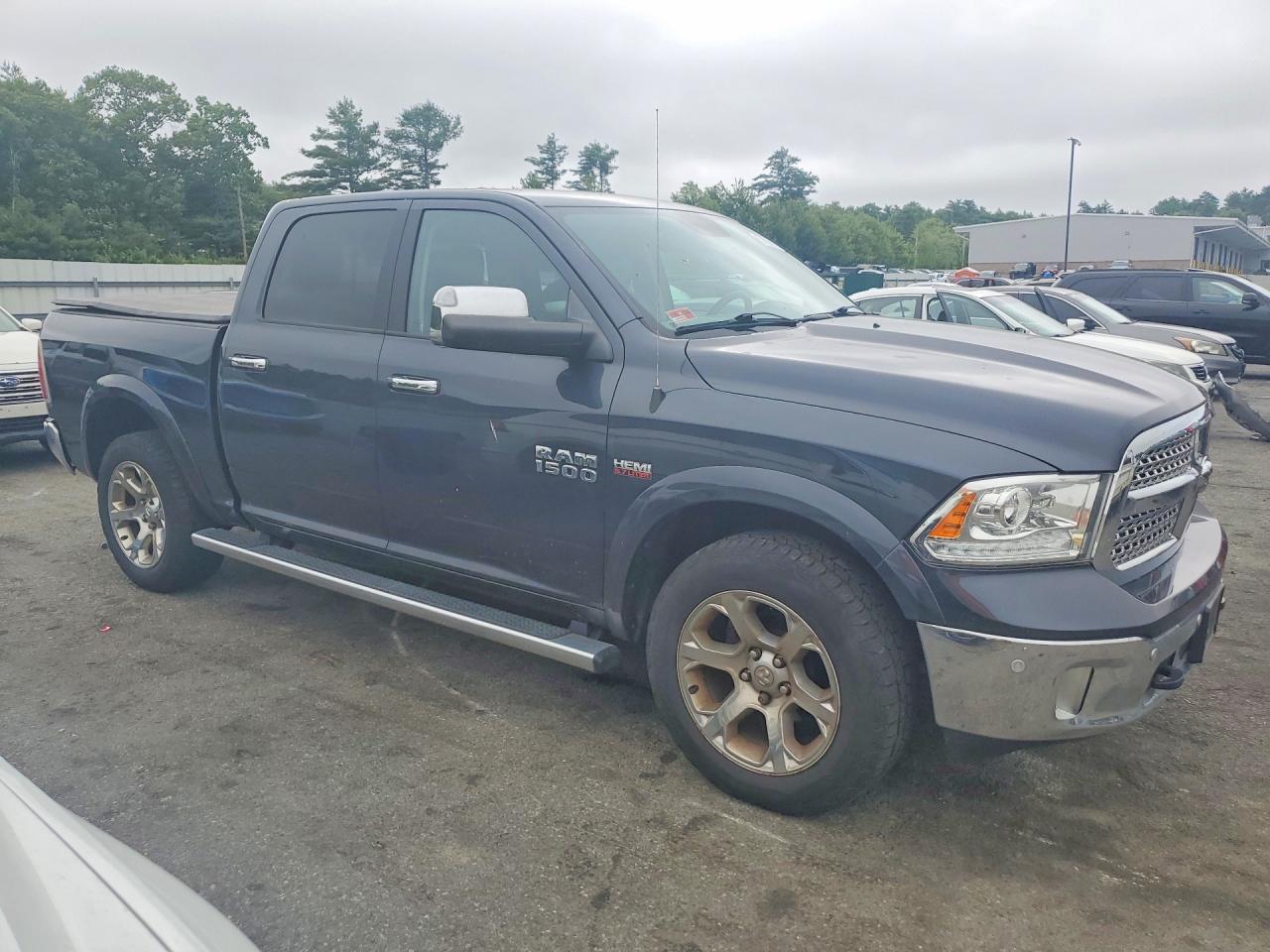 2017 RAM 1500 LARAMIE — снимка 4