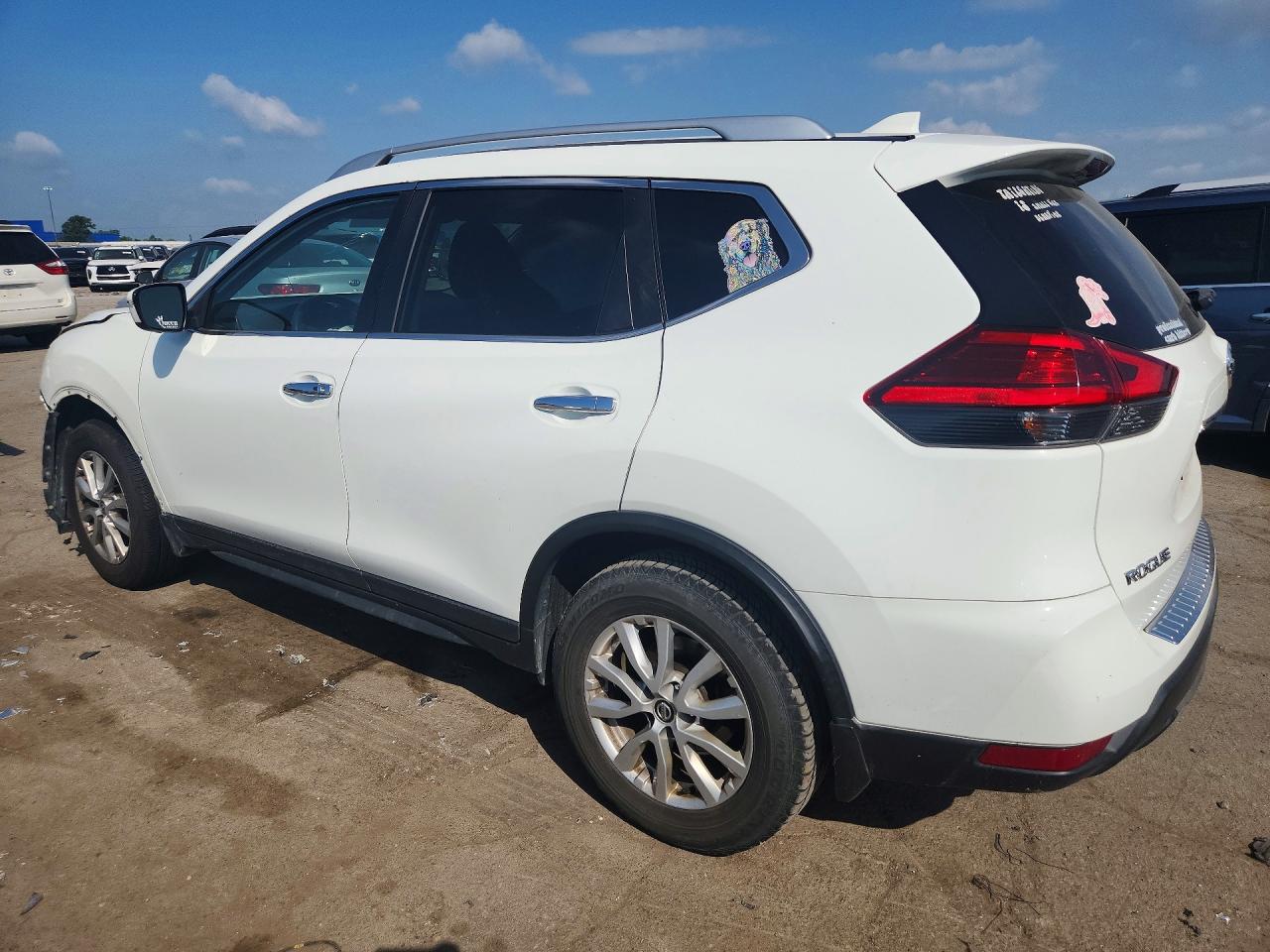 2017 NISSAN ROGUE SV — снимка 2