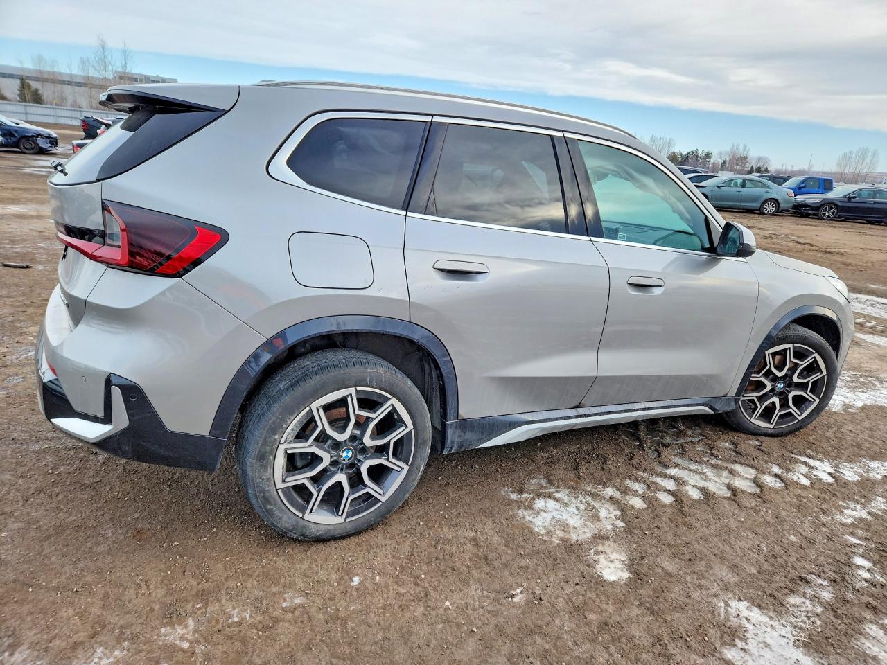 2024 BMW X1 XDRIVE28I — снимка 3