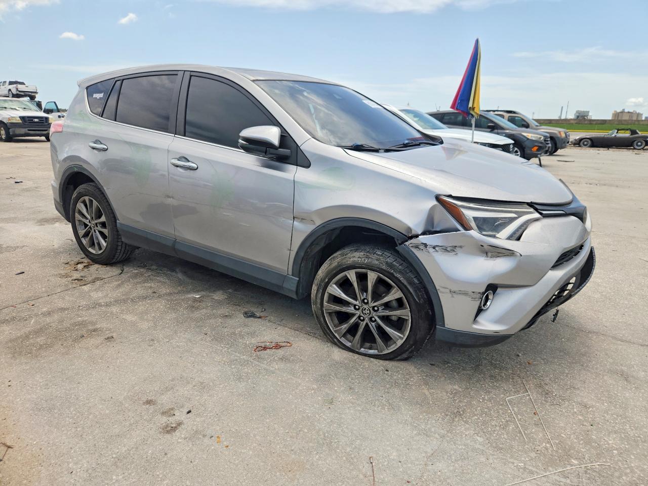 2018 TOYOTA RAV4 LIMITED — снимка 4