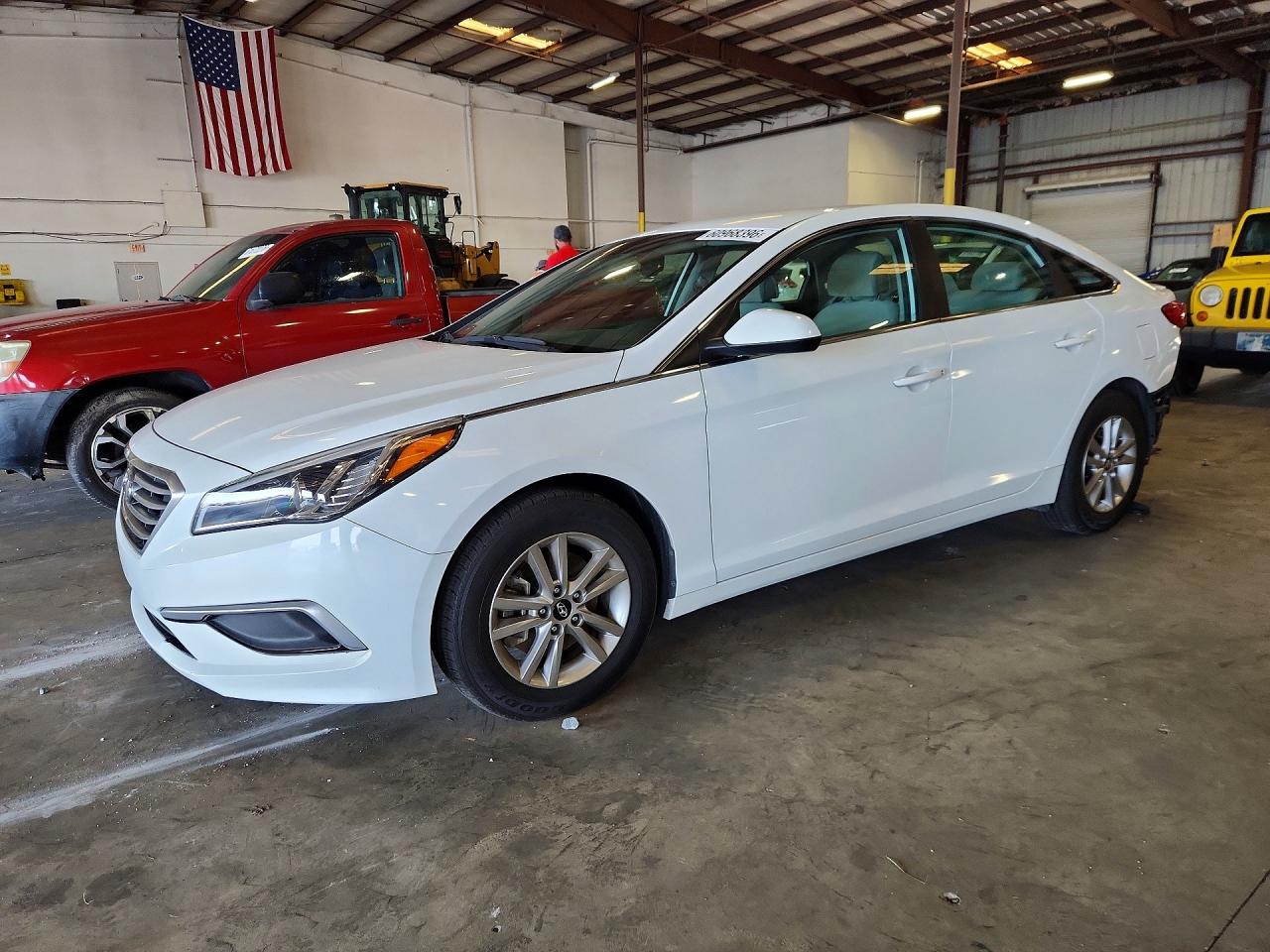 2016 HYUNDAI SONATA SE