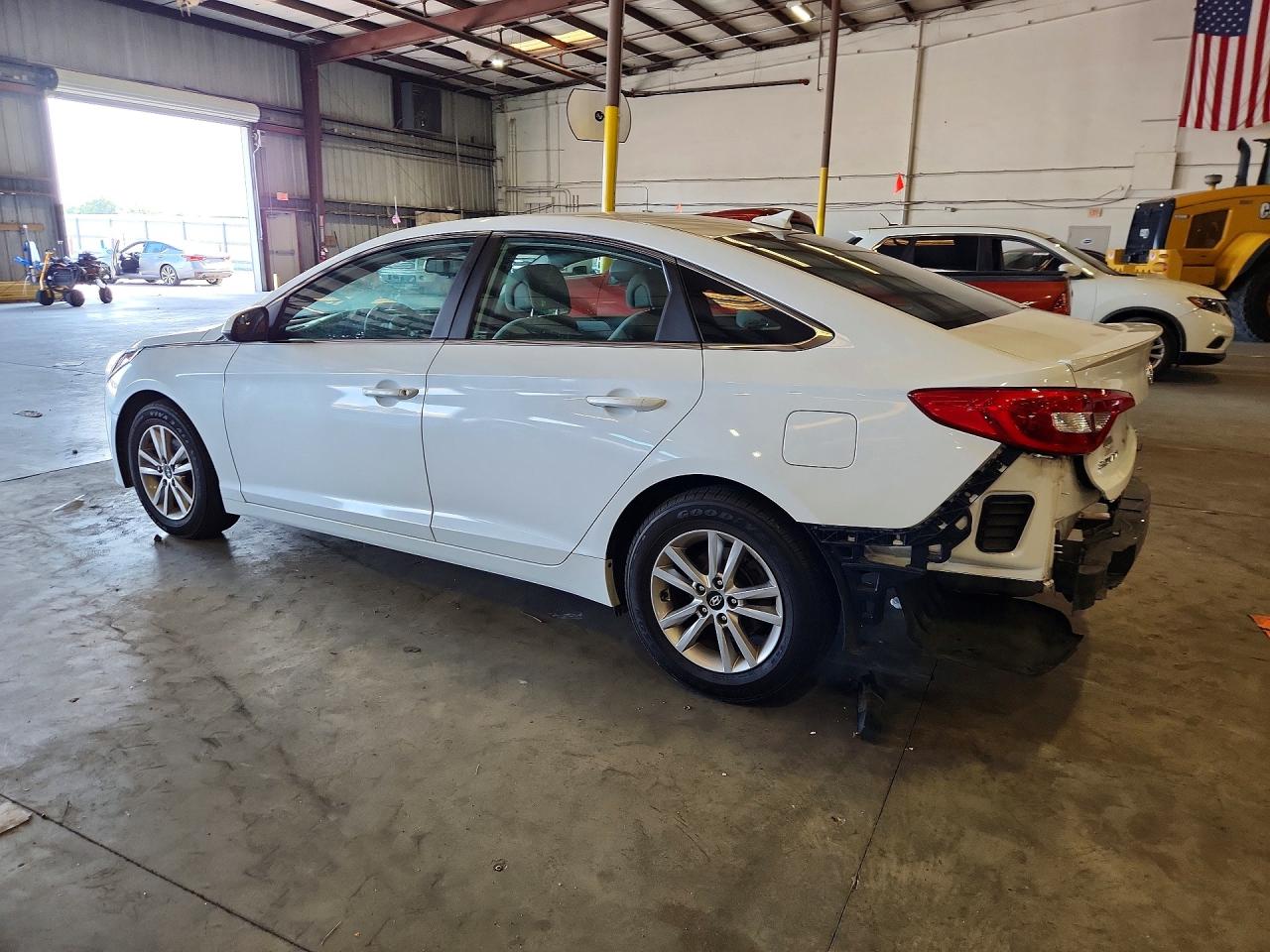 2016 HYUNDAI SONATA SE — снимка 2