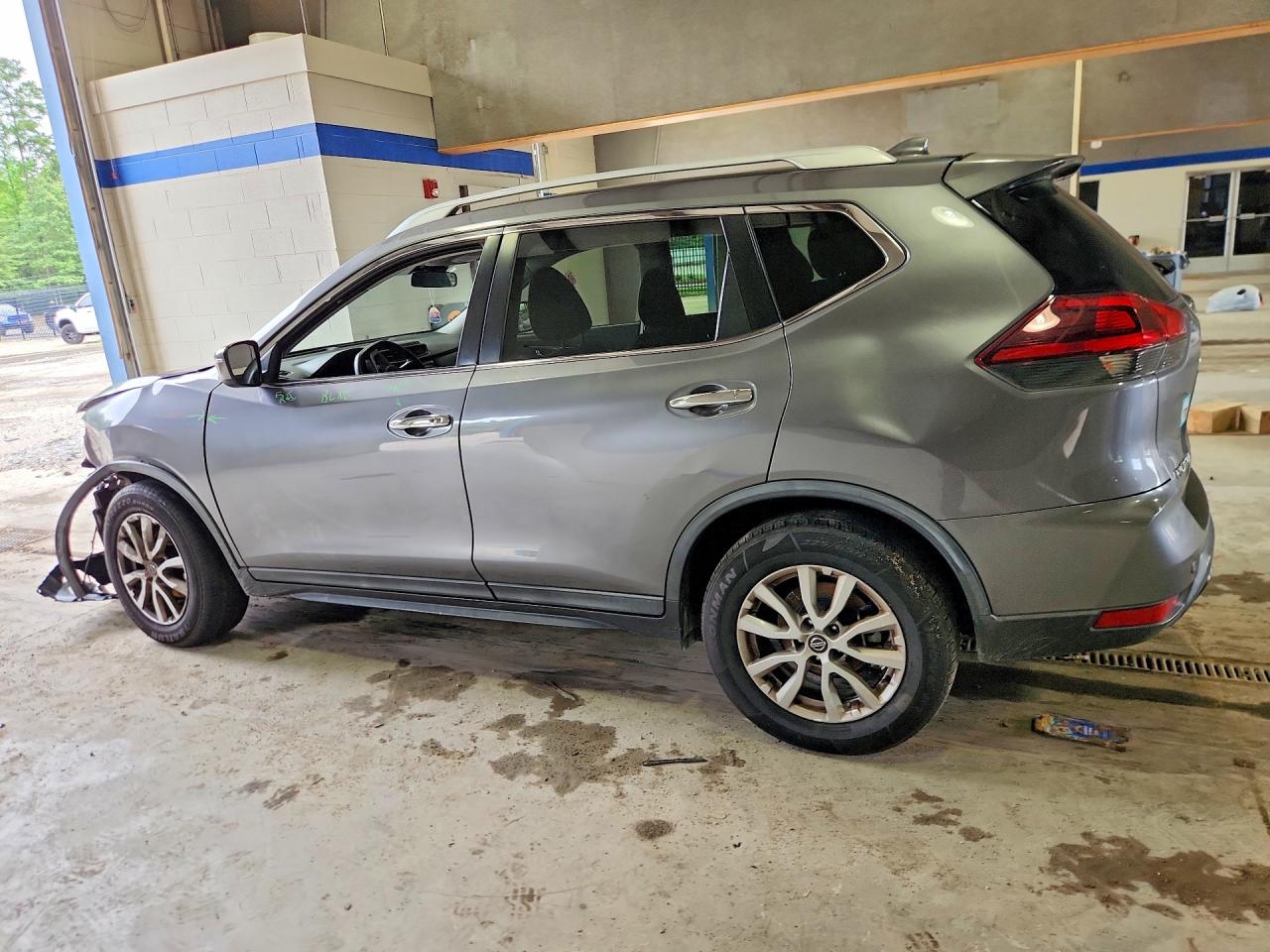 2020 NISSAN ROGUE SV — снимка 2