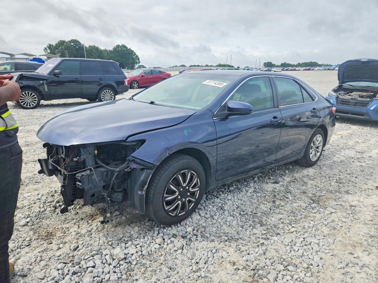 2016 TOYOTA CAMRY LE