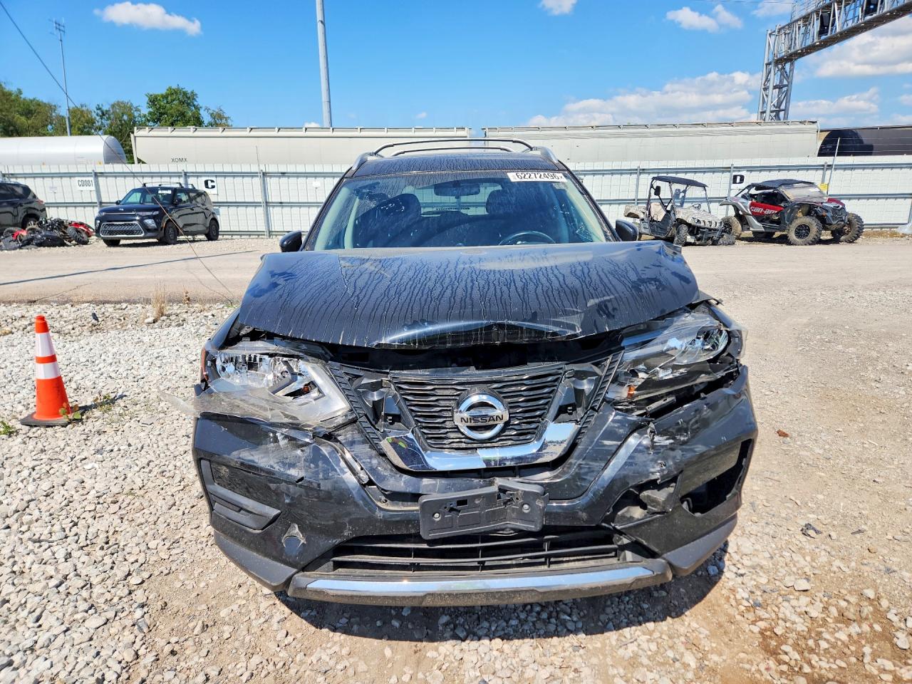 2017 NISSAN ROGUE SV — снимка 5