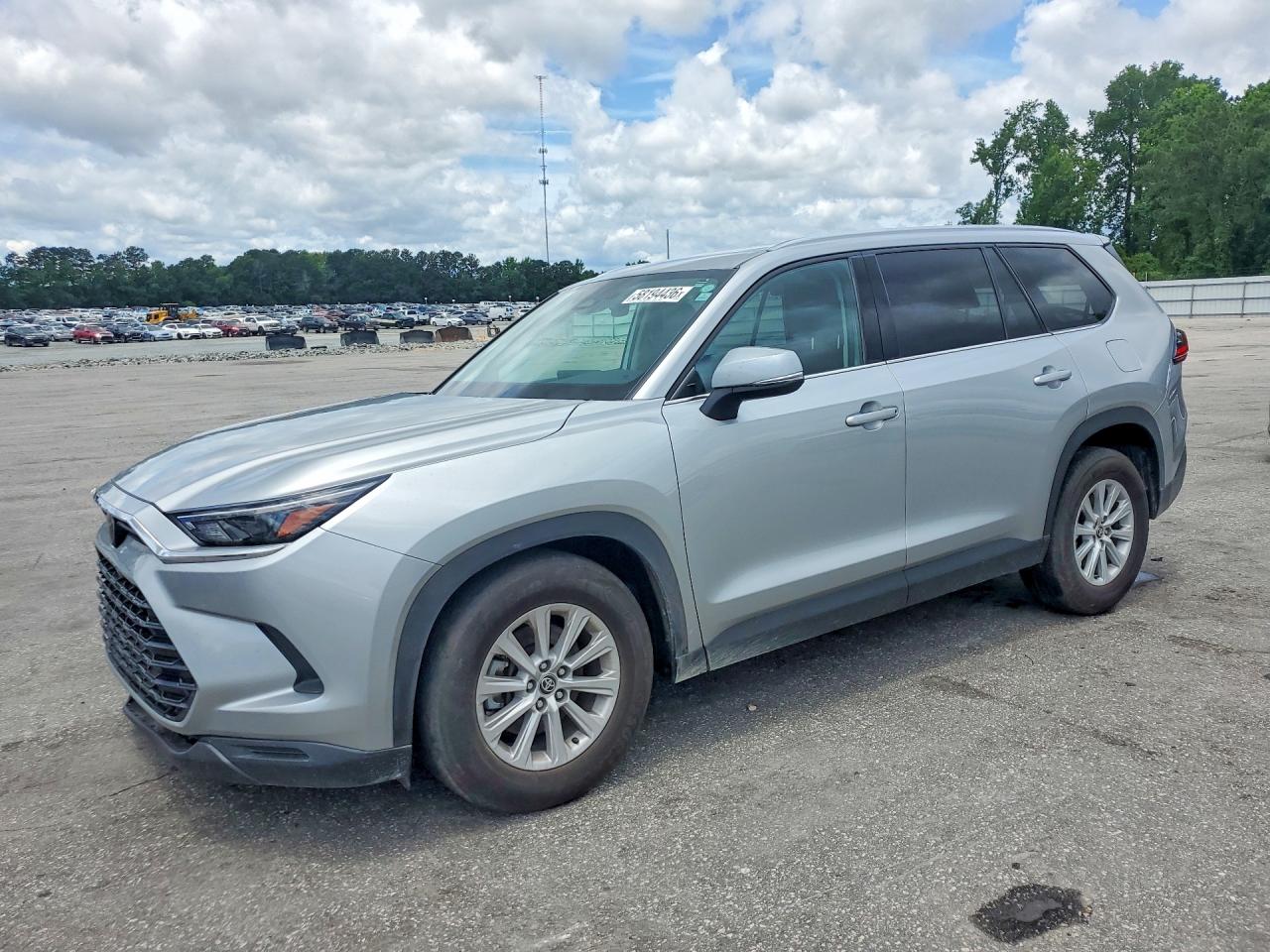2025 TOYOTA GRAND HIGHLANDER XLE