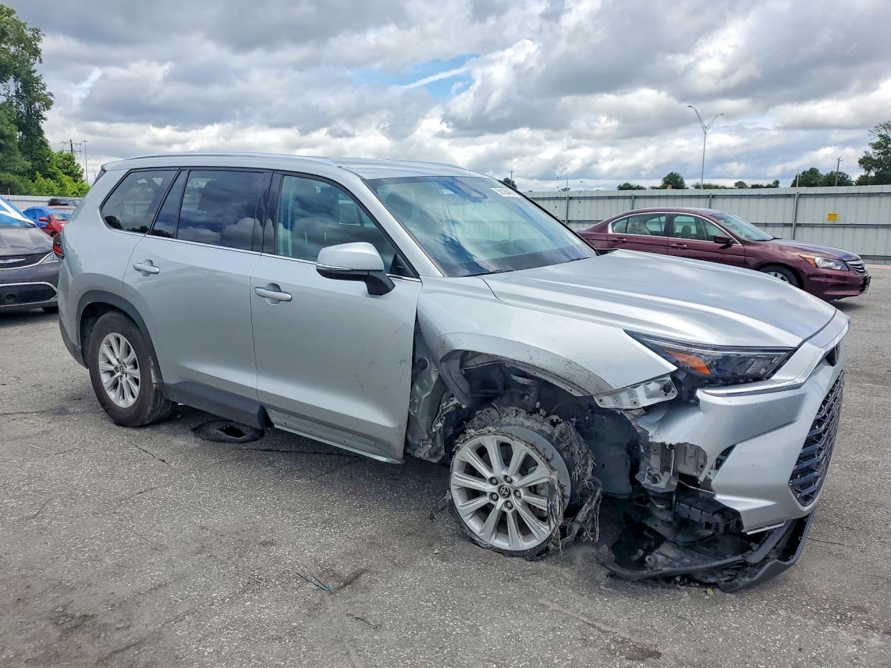 2025 TOYOTA GRAND HIGHLANDER XLE — снимка 4