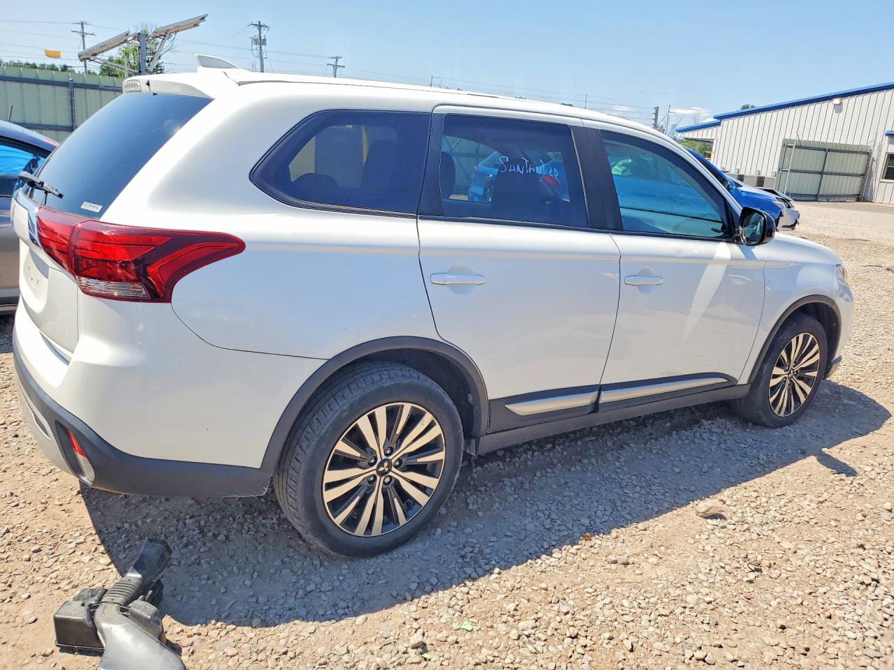 2020 MITSUBISHI OUTLANDER SE — снимка 3