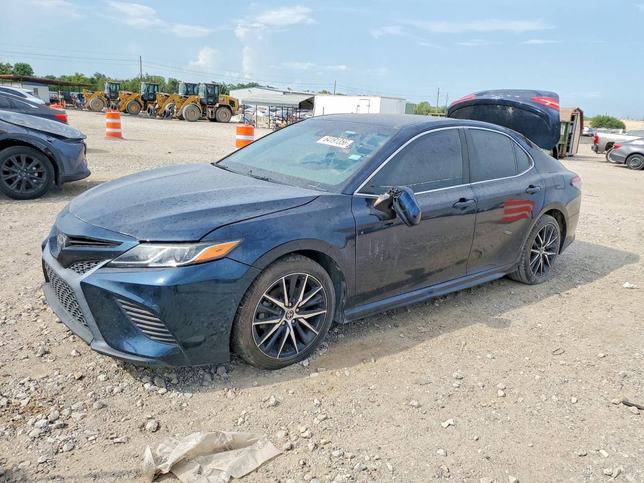 2019 TOYOTA CAMRY SE