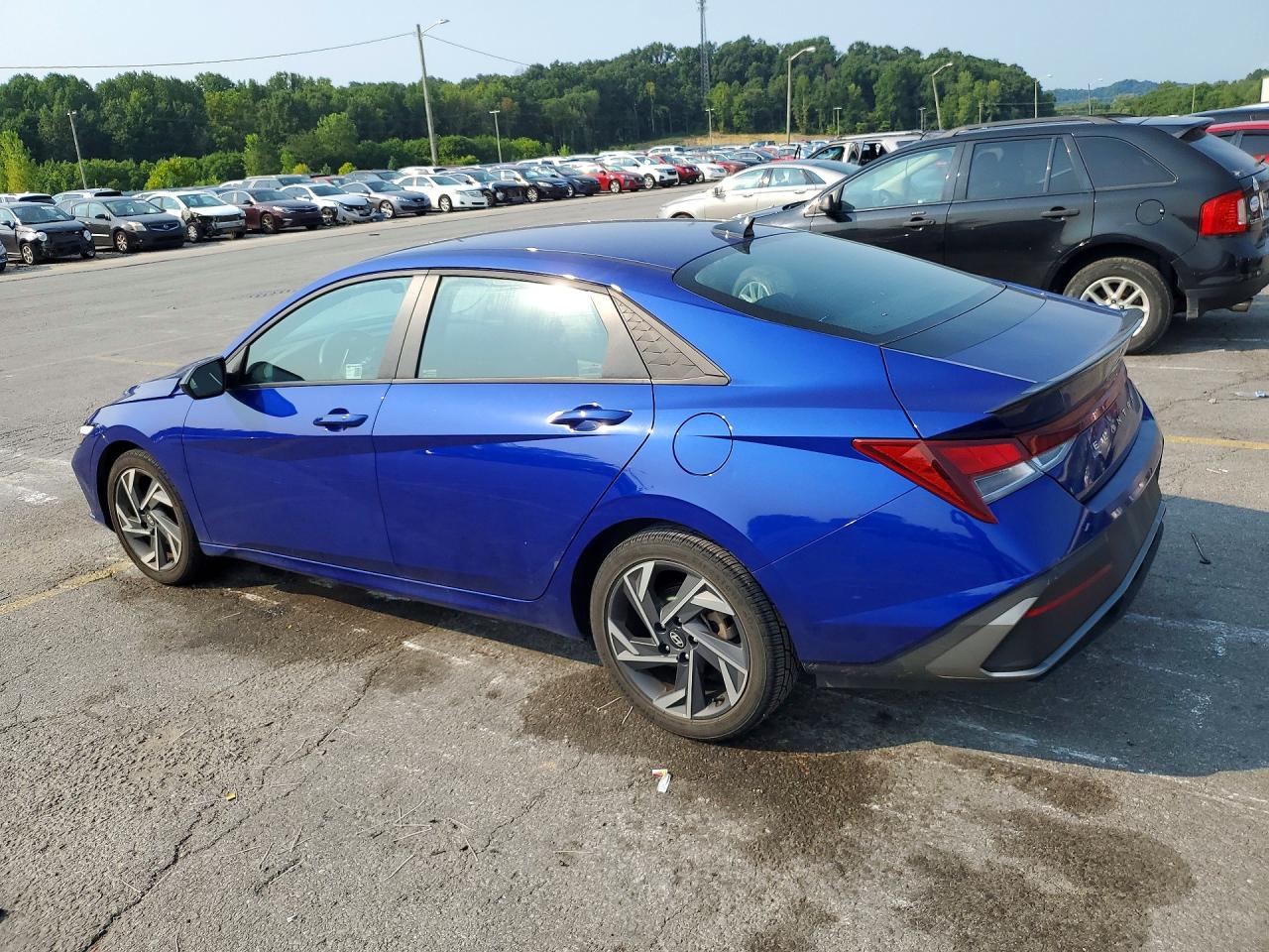 2025 HYUNDAI ELANTRA SEL SPORT — снимка 2