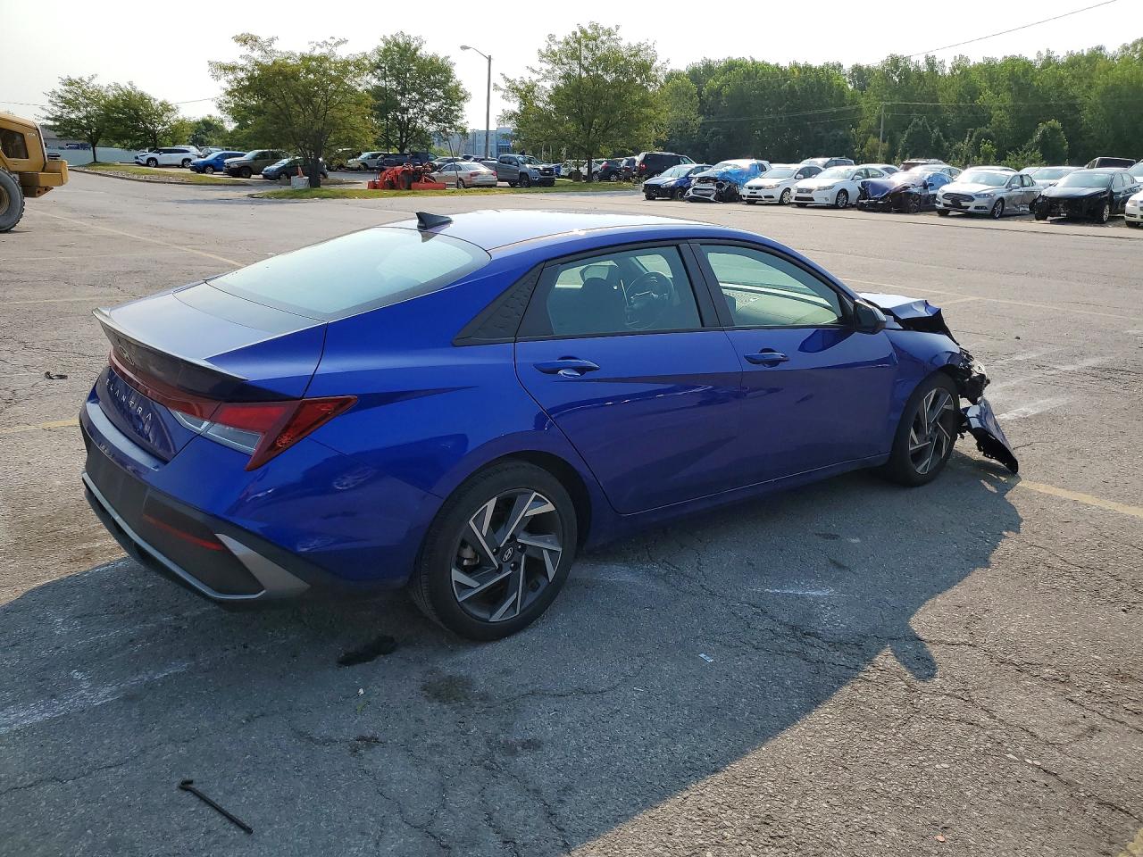 2025 HYUNDAI ELANTRA SEL SPORT — снимка 3