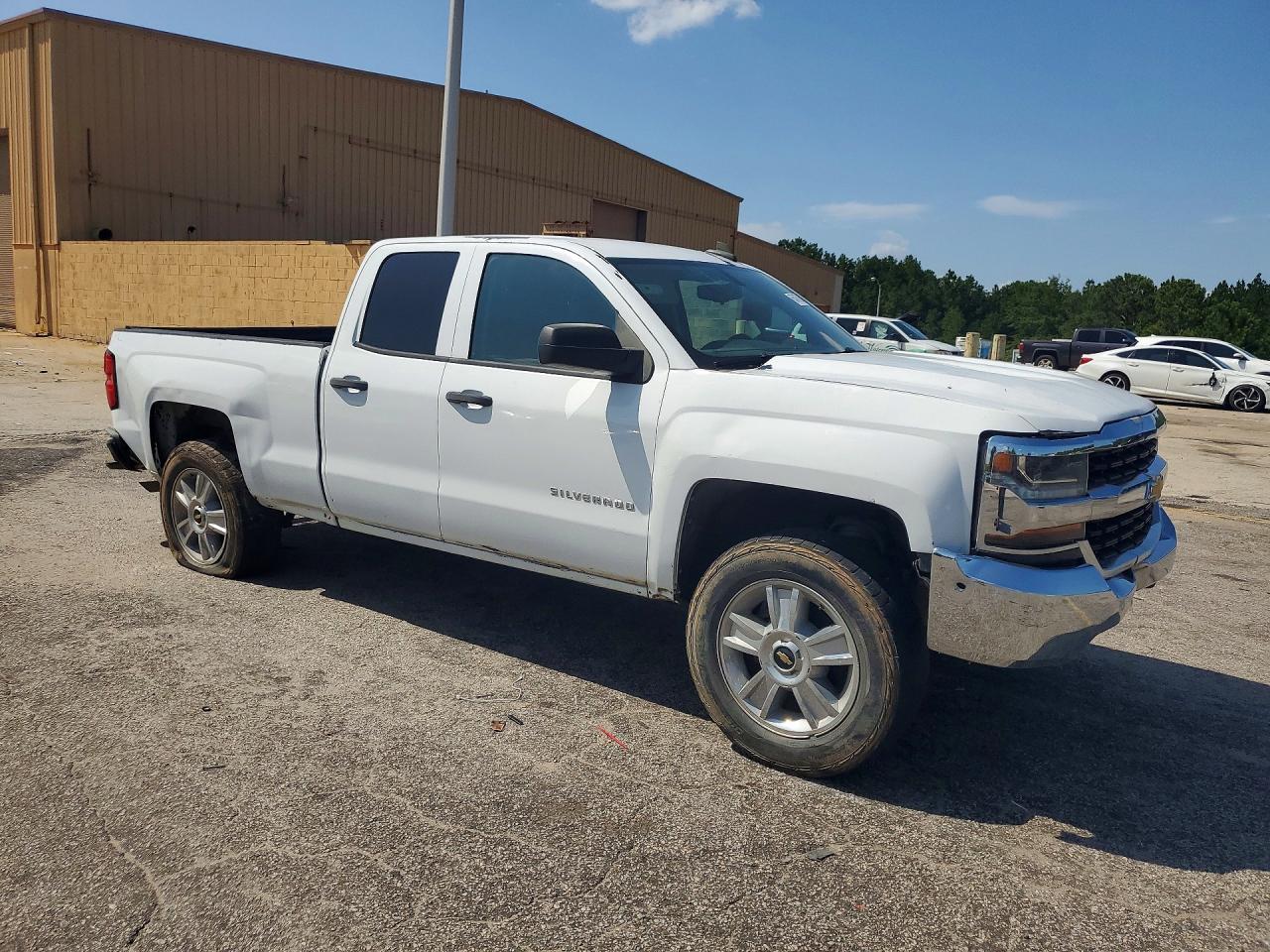2018 CHEVROLET SILVERADO C1500 — снимка 4