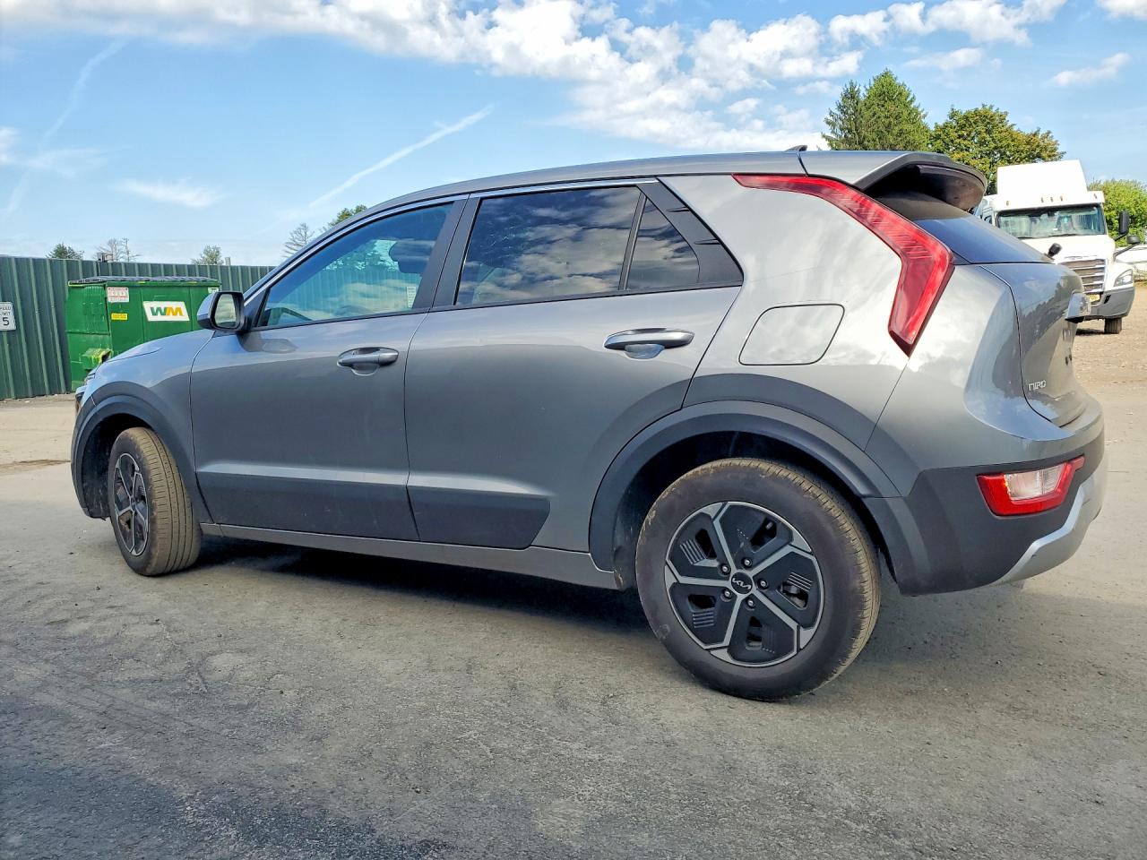 2026 KIA NIRO LX — снимка 2