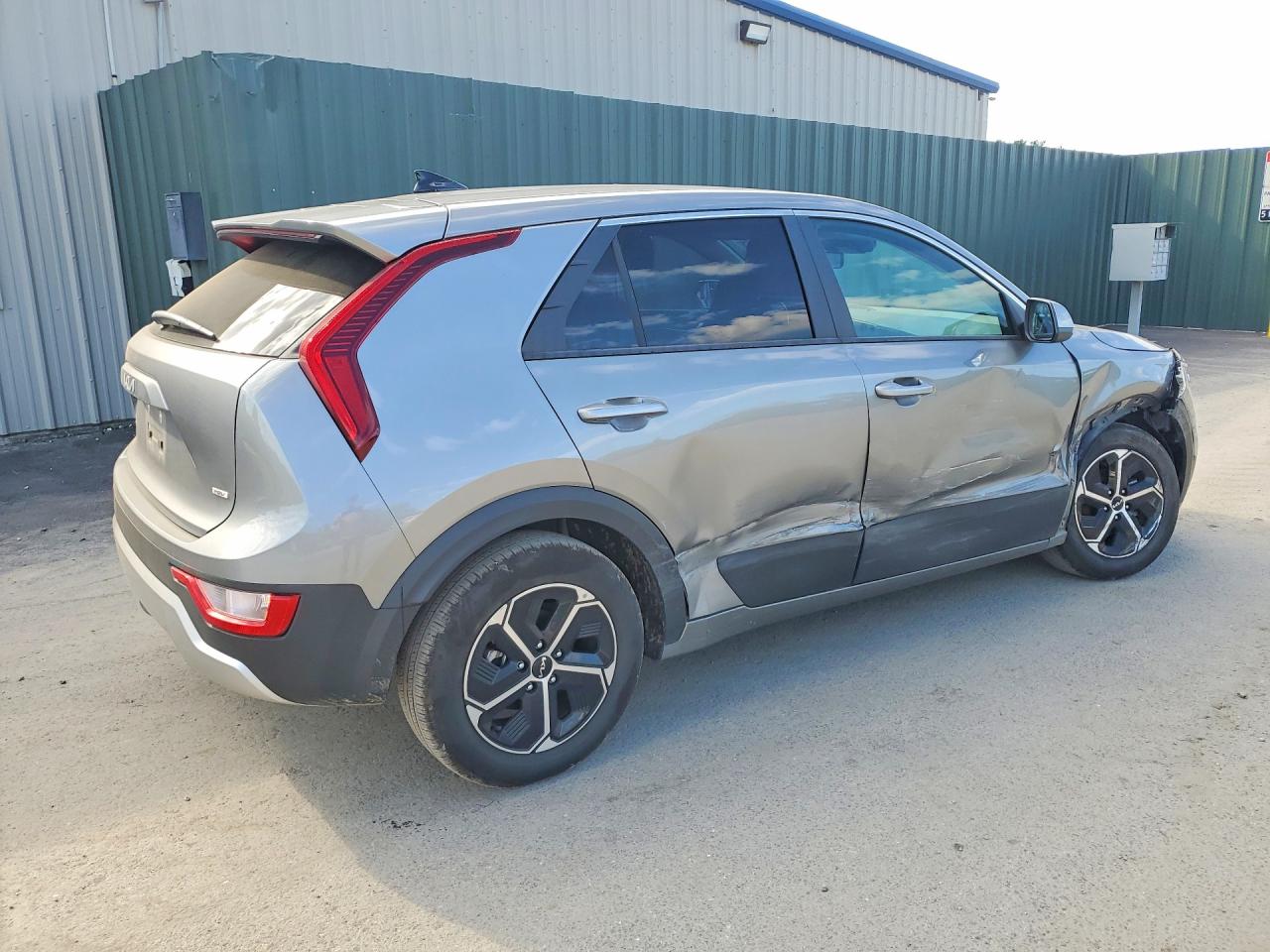 2026 KIA NIRO LX — снимка 3