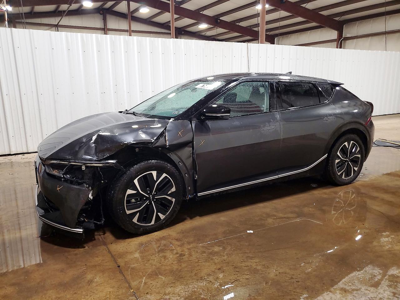 2023 KIA EV6 WIND