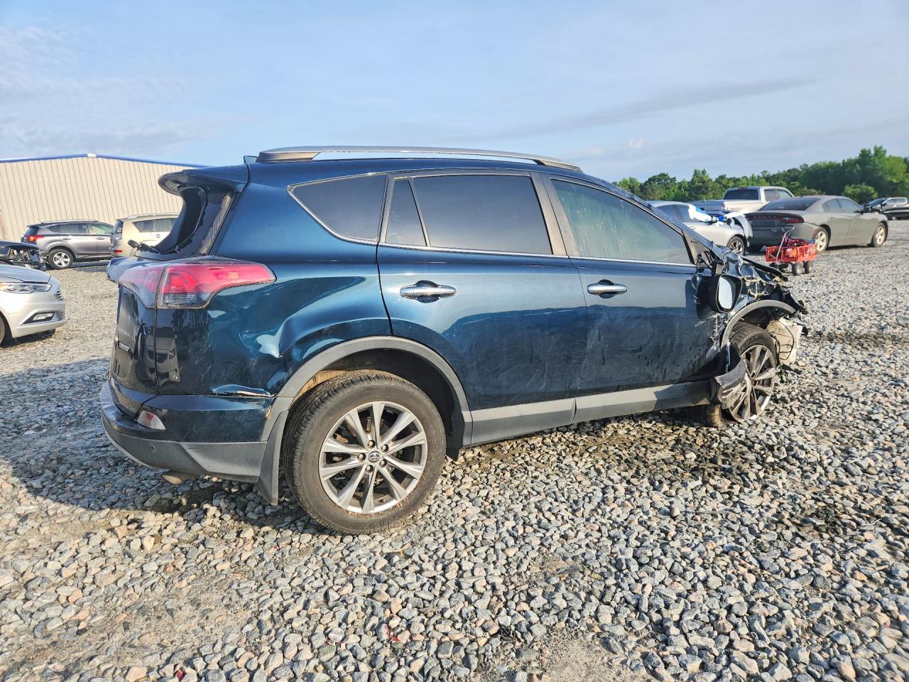 2017 TOYOTA RAV4 LIMITED — снимка 3