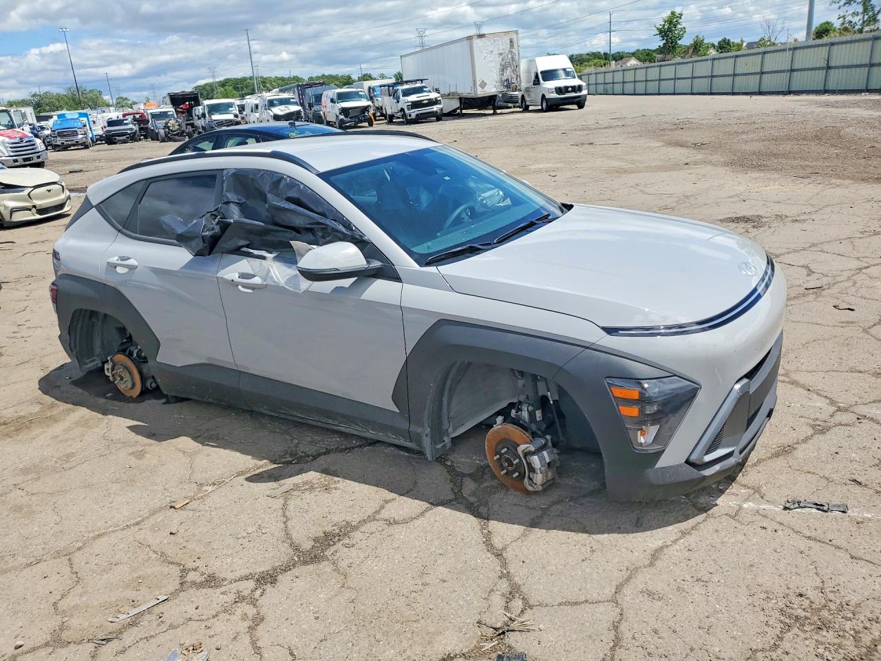 2025 HYUNDAI KONA SEL — снимка 4