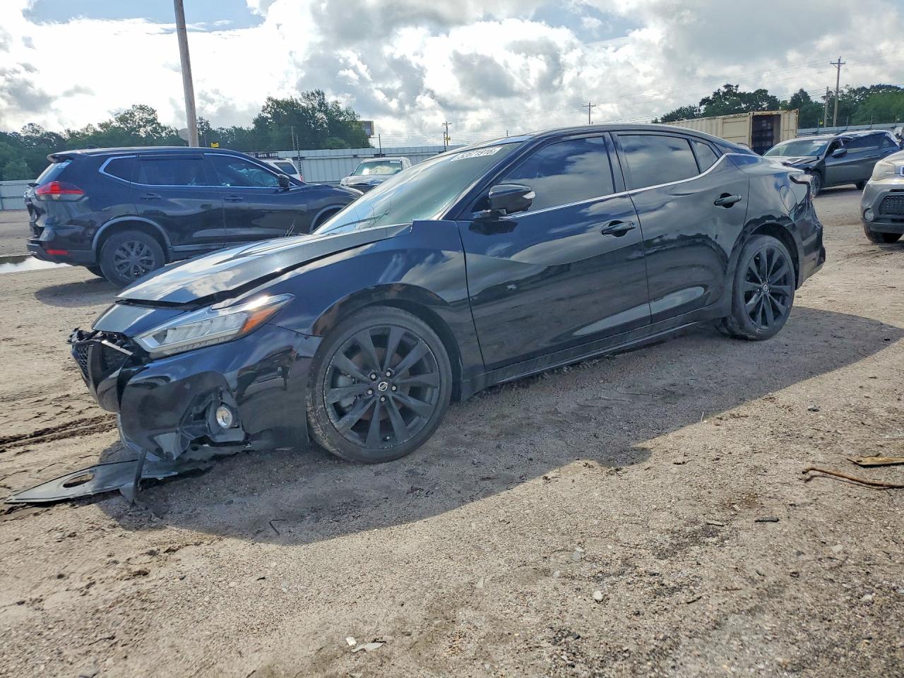 2021 NISSAN MAXIMA SR