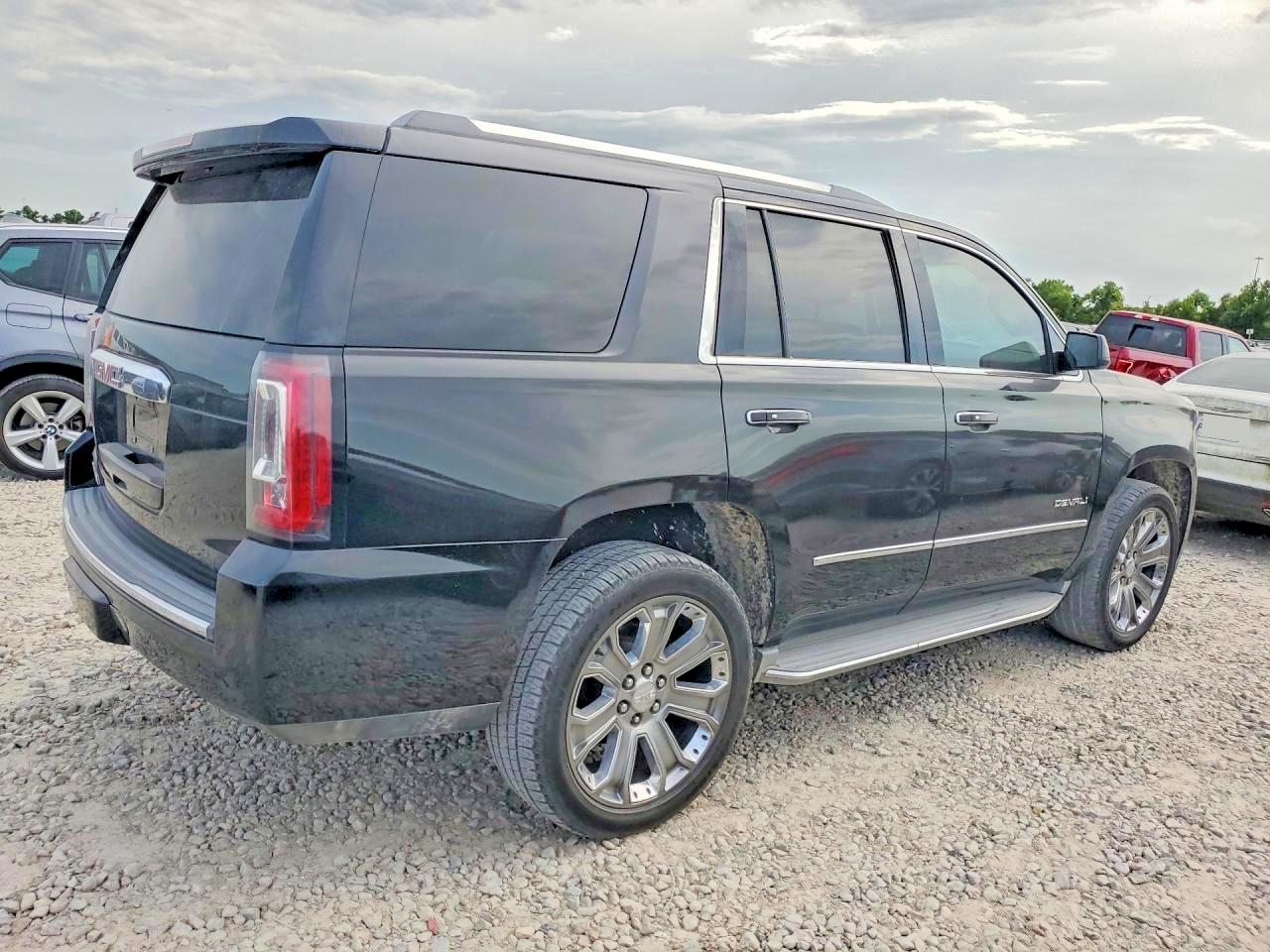 2015 GMC YUKON DENALI — снимка 4