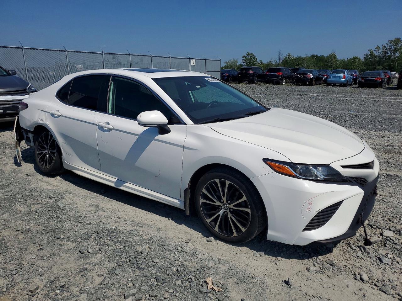 2019 TOYOTA CAMRY L — снимка 4