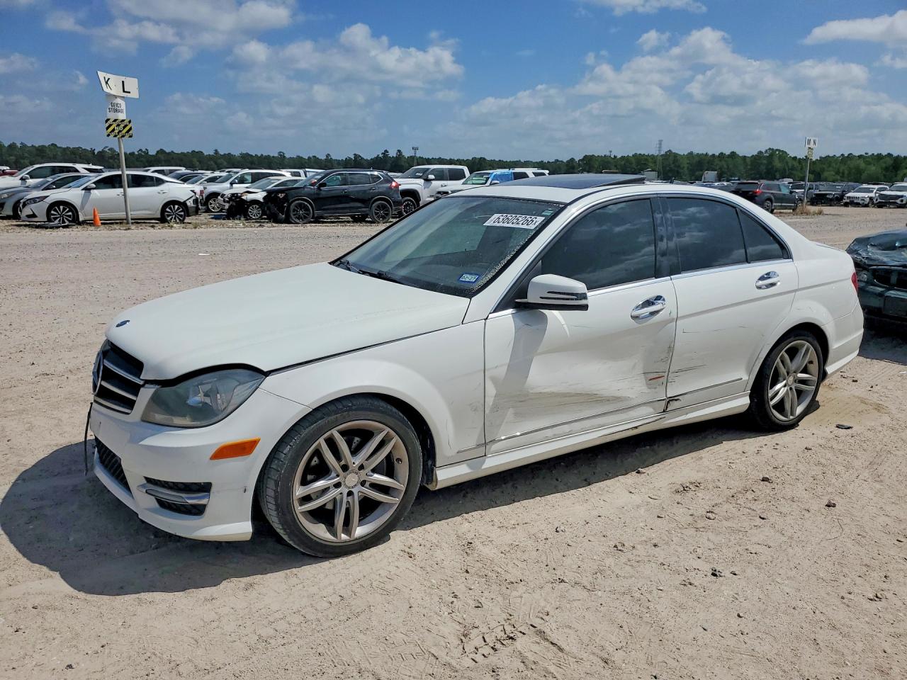 2014 MERCEDES-BENZ C 250