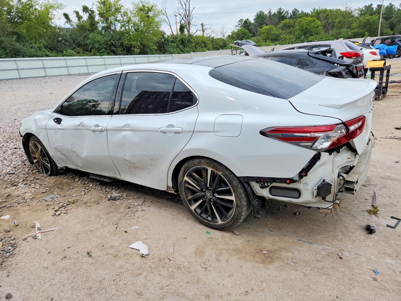 2018 TOYOTA CAMRY XSE — снимка 2