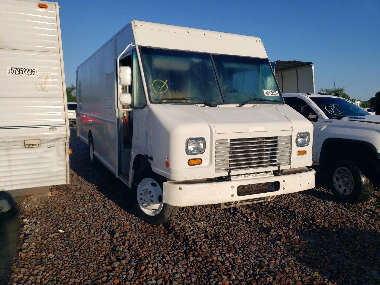 2016 FORD F59 — снимка 4