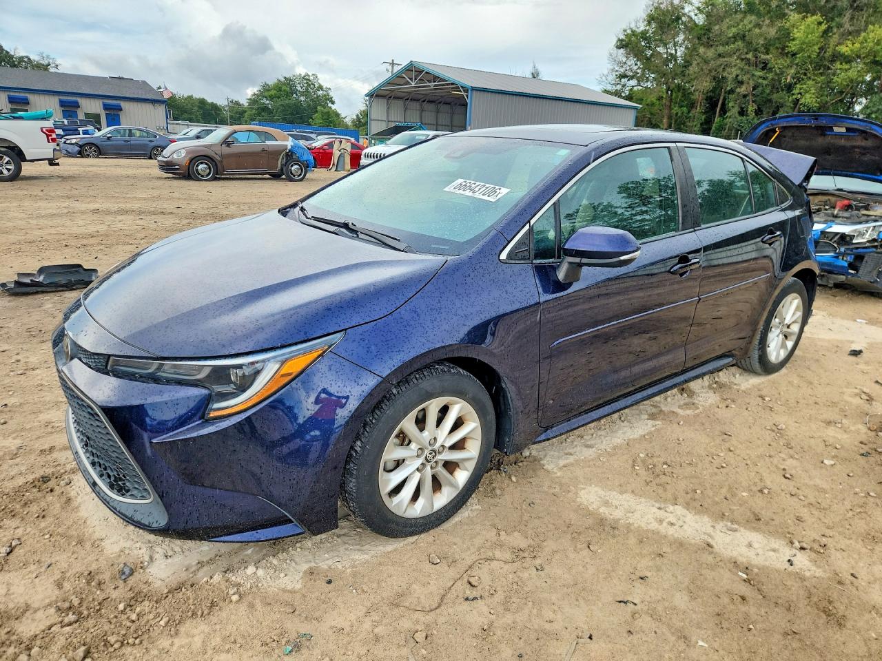 2022 TOYOTA COROLLA XLE