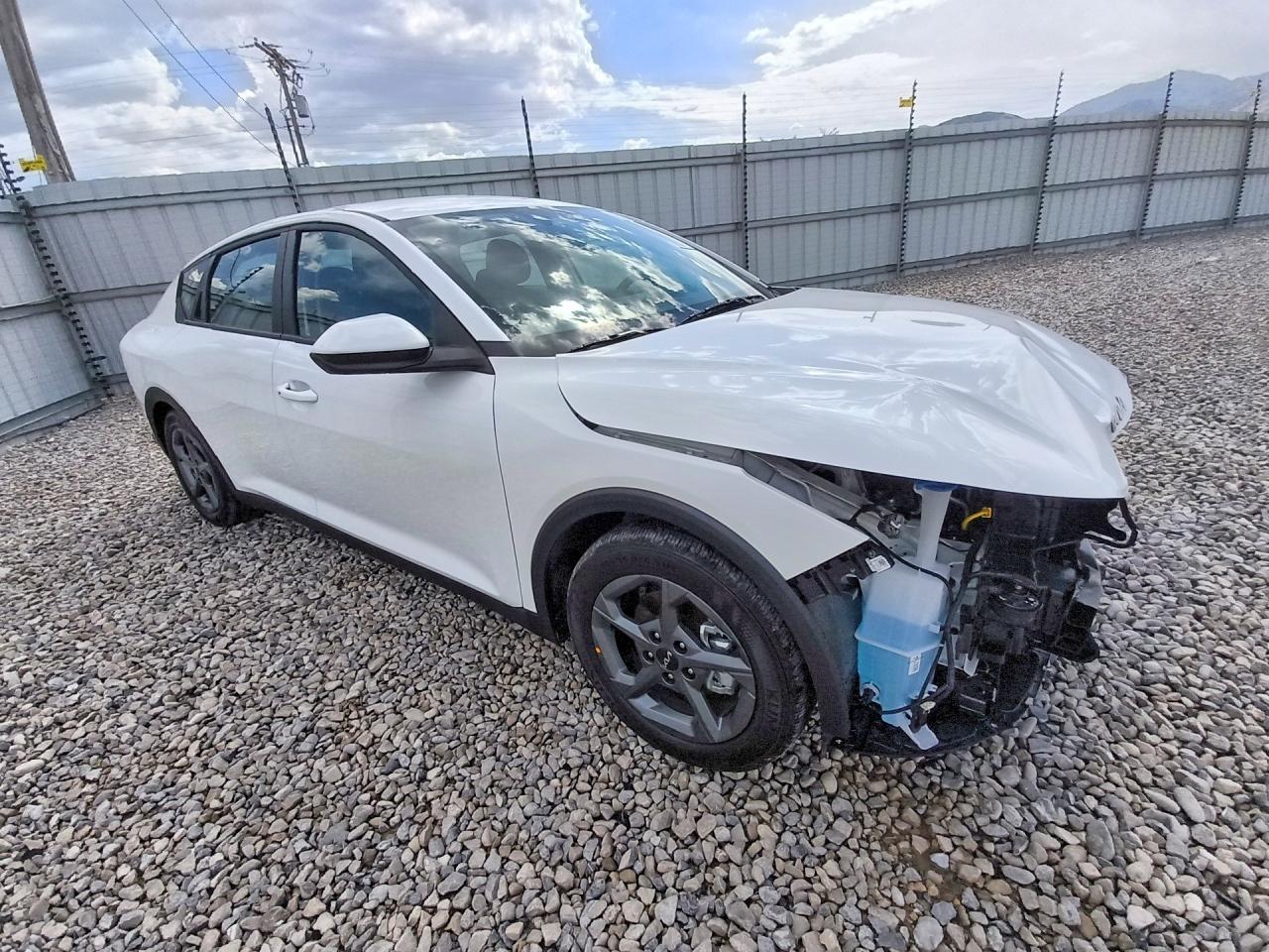 2026 KIA K4 LXS — снимка 4