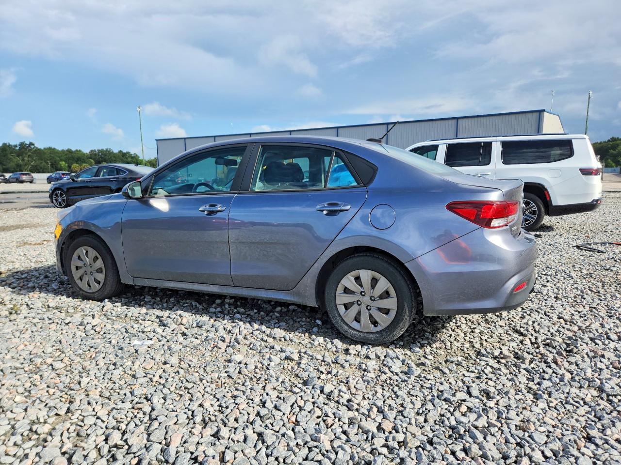 2019 KIA RIO S — снимка 2