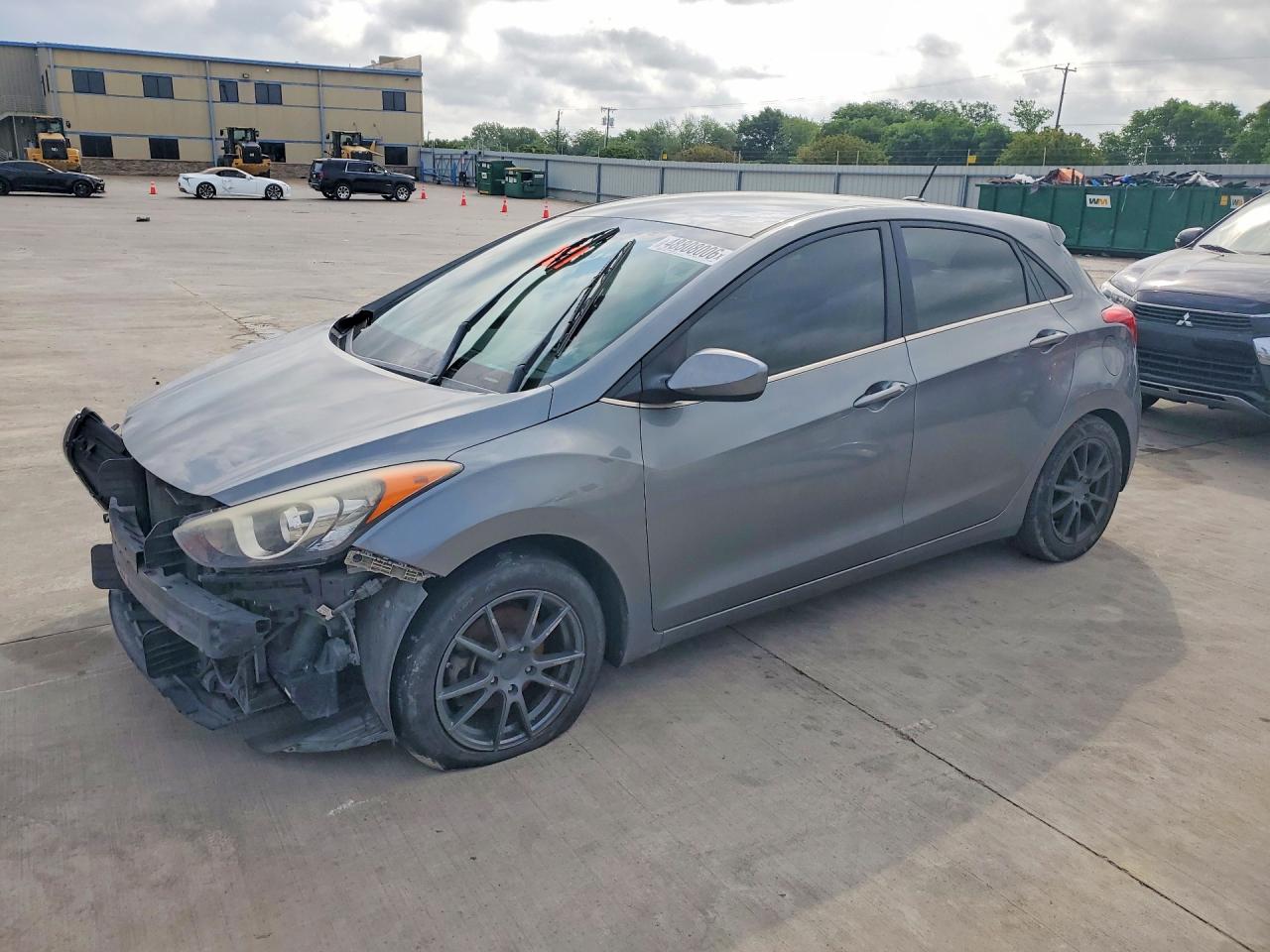 2016 HYUNDAI ELANTRA GT BASE