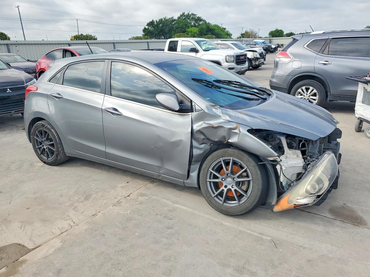 2016 HYUNDAI ELANTRA GT BASE — снимка 4