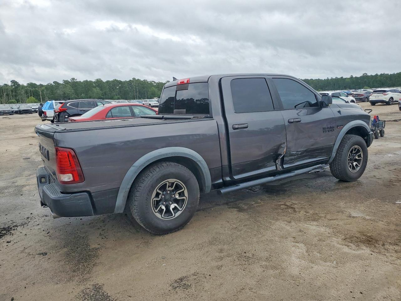 2016 RAM 1500 REBEL — снимка 3