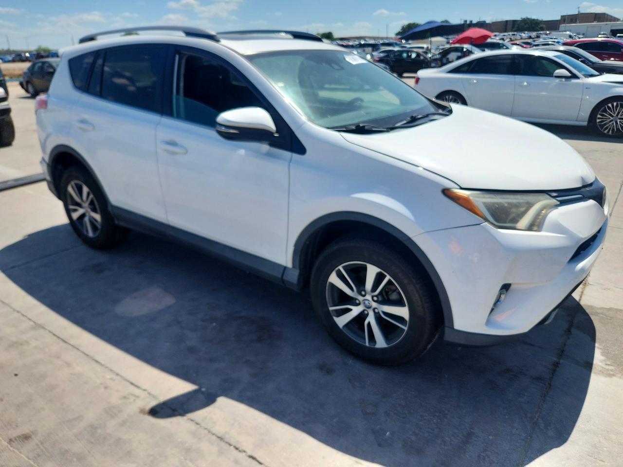 2018 TOYOTA RAV4 XLE — снимка 4