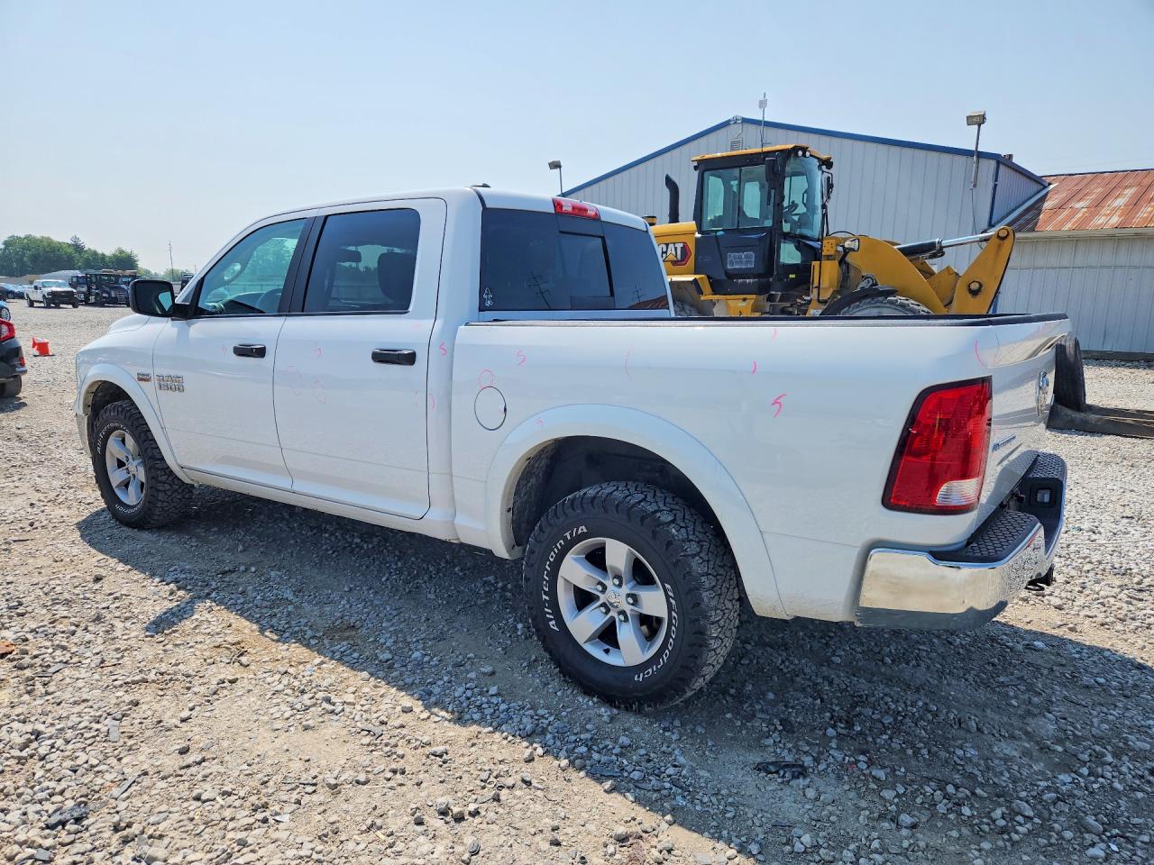 2018 RAM 1500 SLT — снимка 2