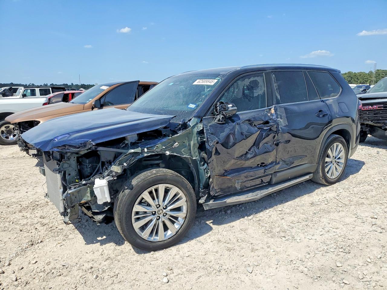 2025 TOYOTA GRAND HIGHLANDER PLATINUM