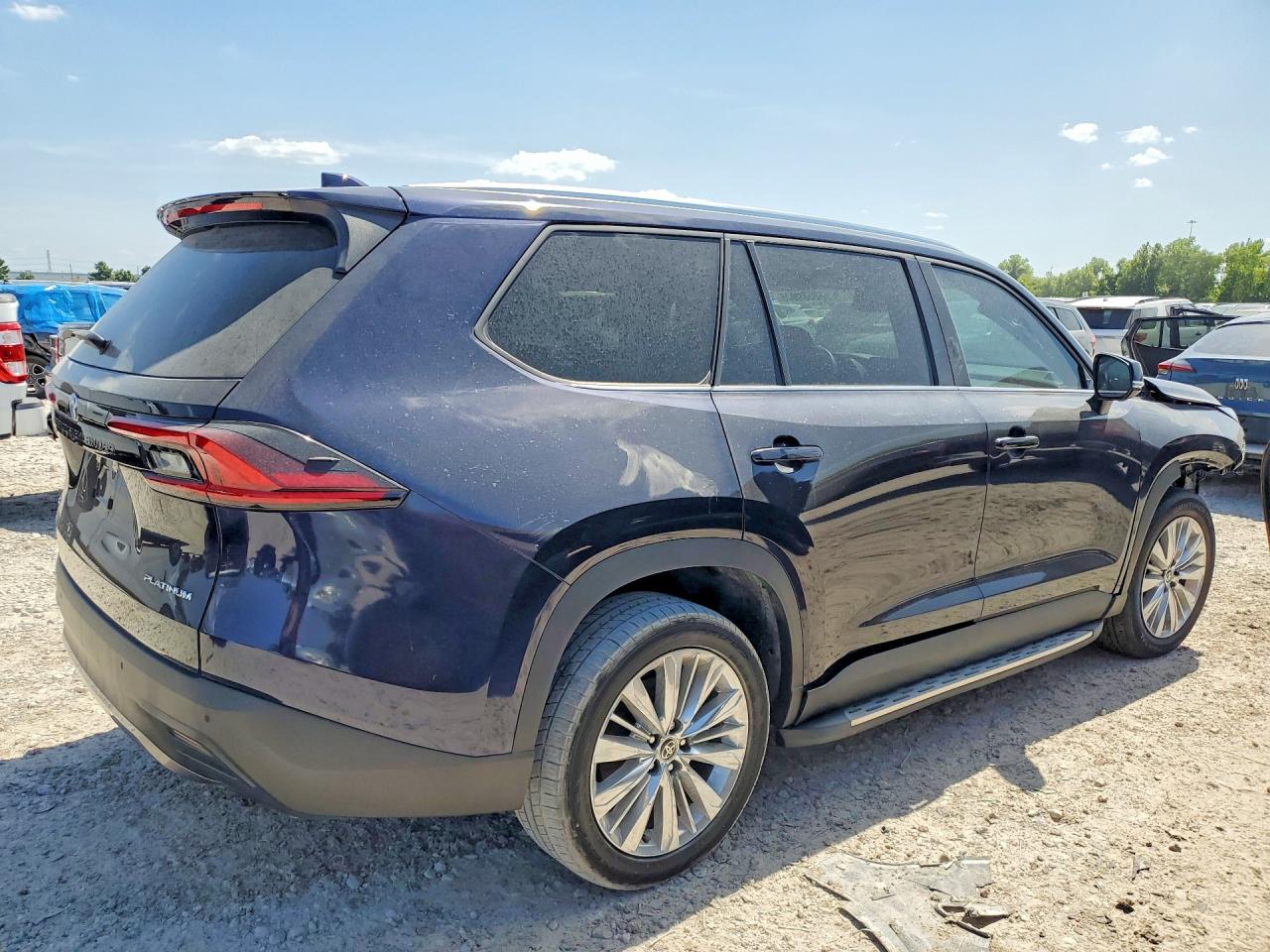 2025 TOYOTA GRAND HIGHLANDER PLATINUM — снимка 3