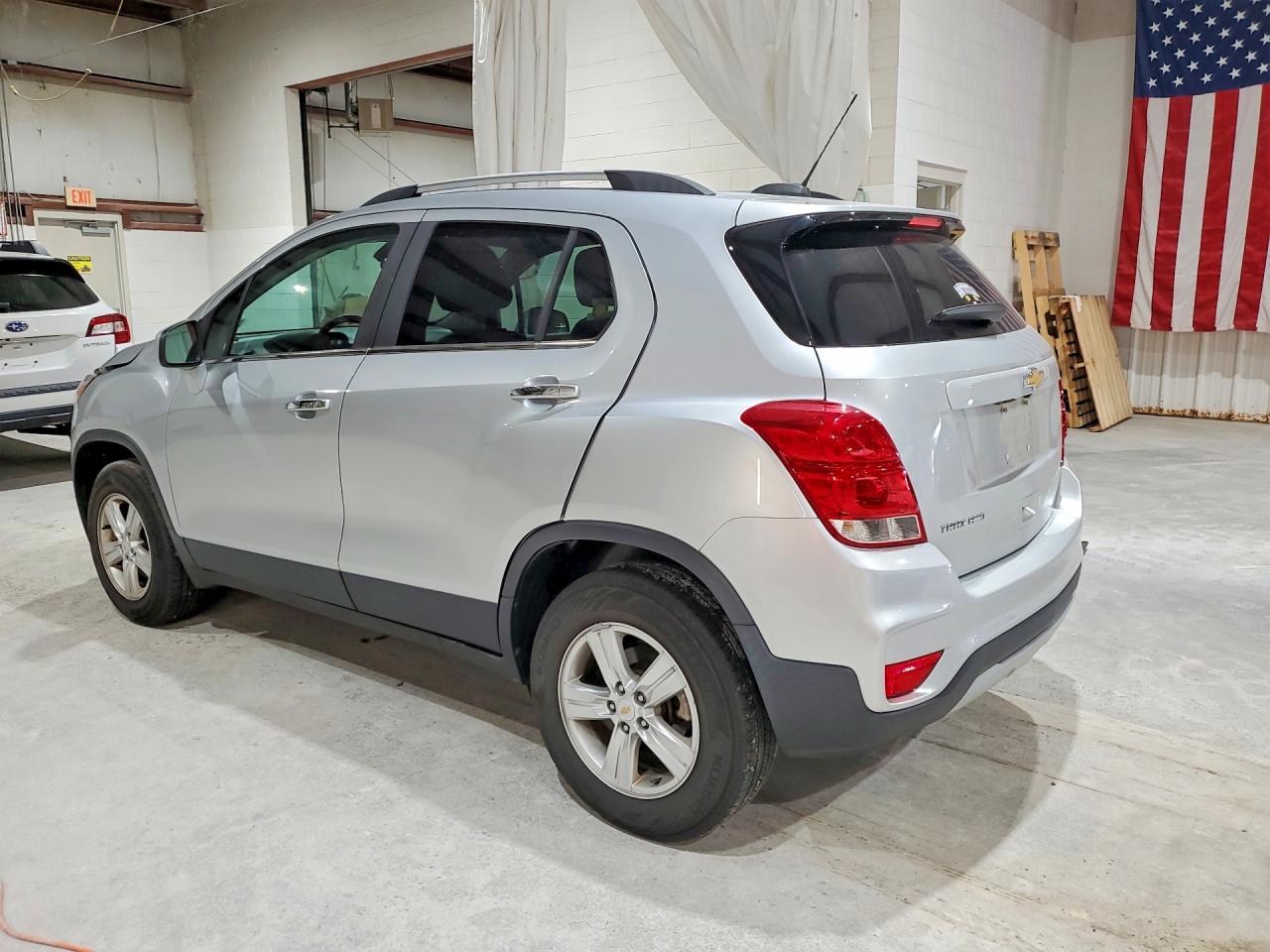 2018 CHEVROLET TRAX 1LT — снимка 2