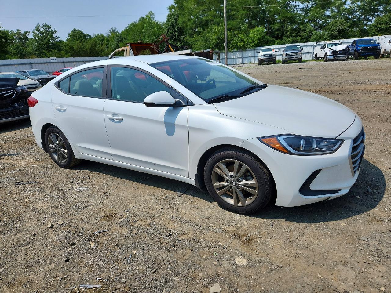 2017 HYUNDAI ELANTRA SE — снимка 4