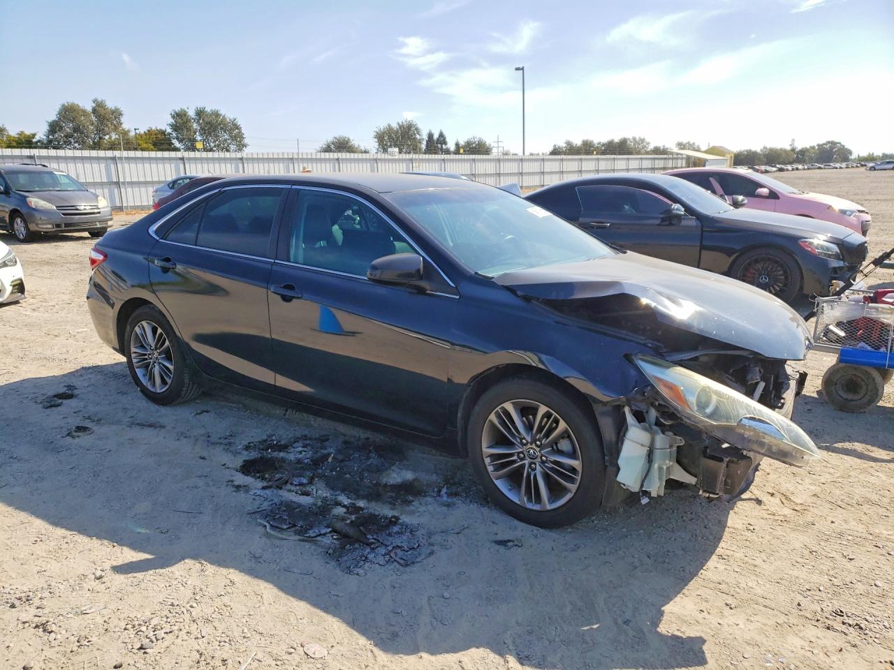 2015 TOYOTA CAMRY SE — снимка 4