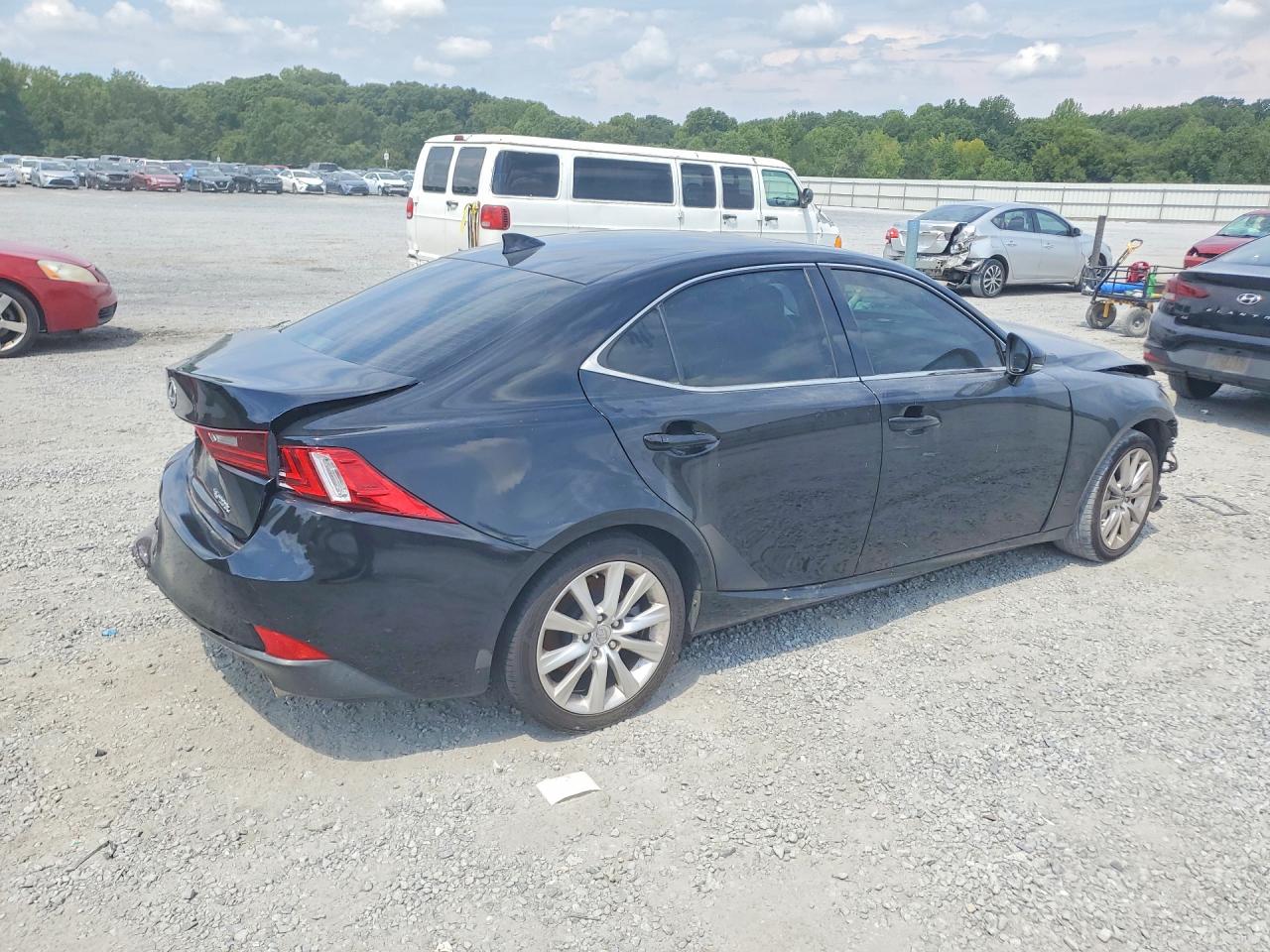 2016 LEXUS IS 200T — снимка 3