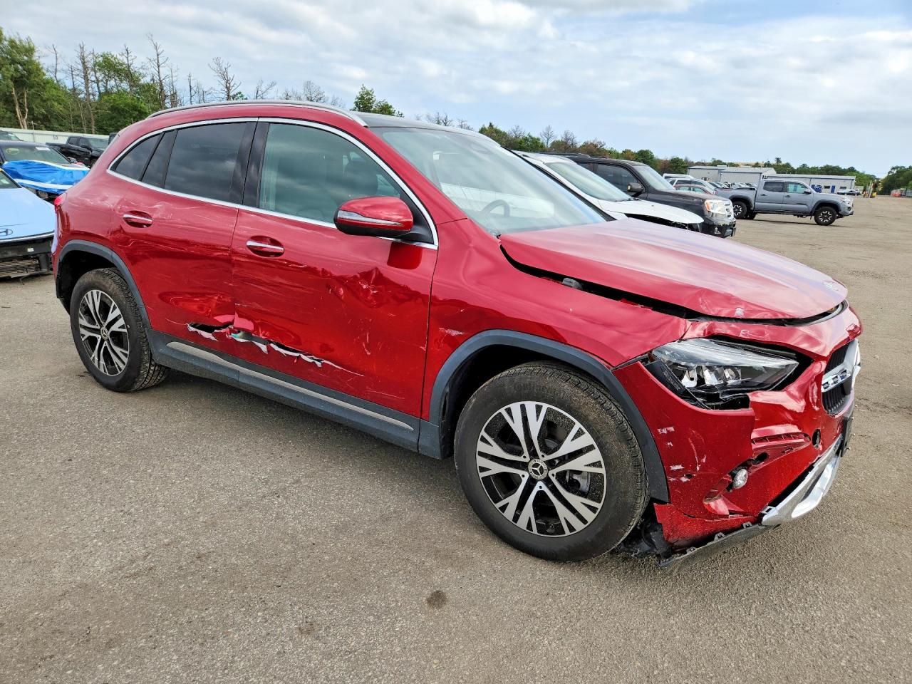 2025 MERCEDES-BENZ GLA 250 4MATIC — снимка 4